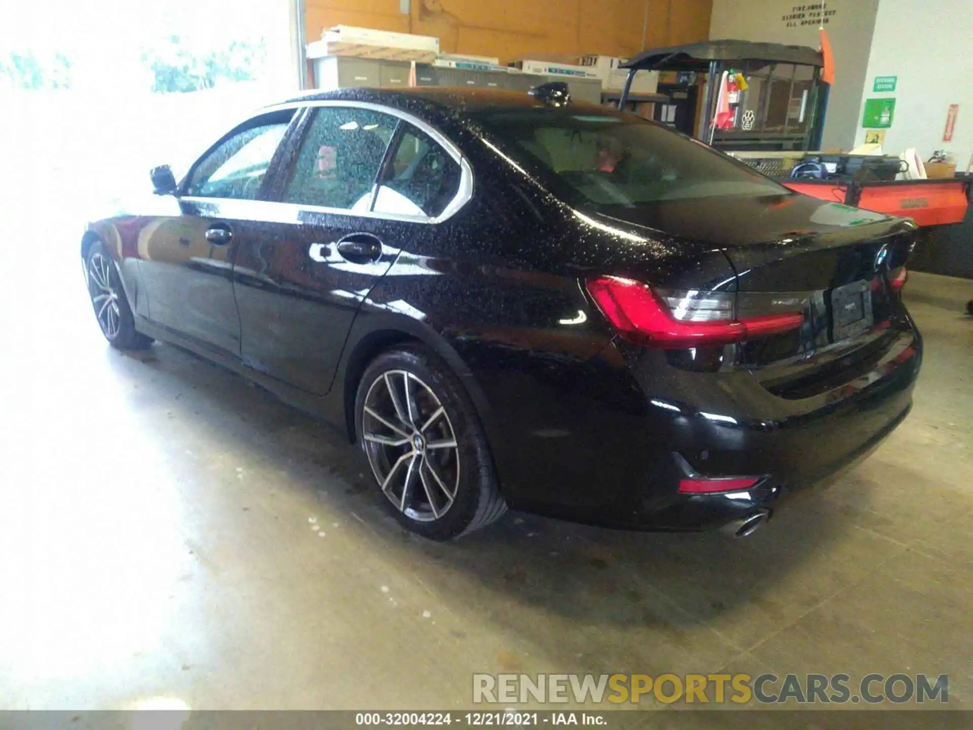 3 Photograph of a damaged car 3MW5R1J04L8B11853 BMW 3 SERIES 2020