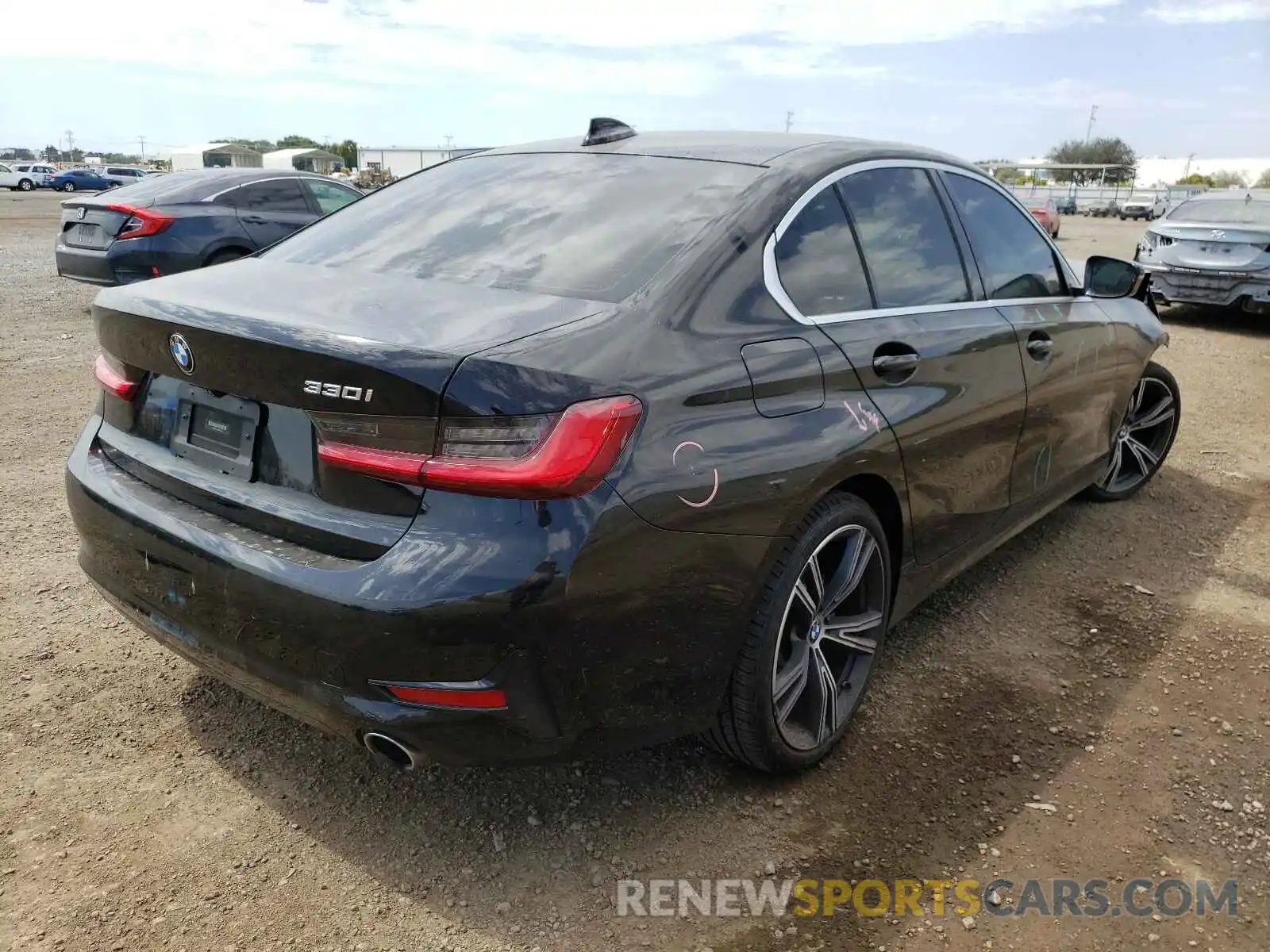 4 Photograph of a damaged car 3MW5R1J04L8B16342 BMW 3 SERIES 2020