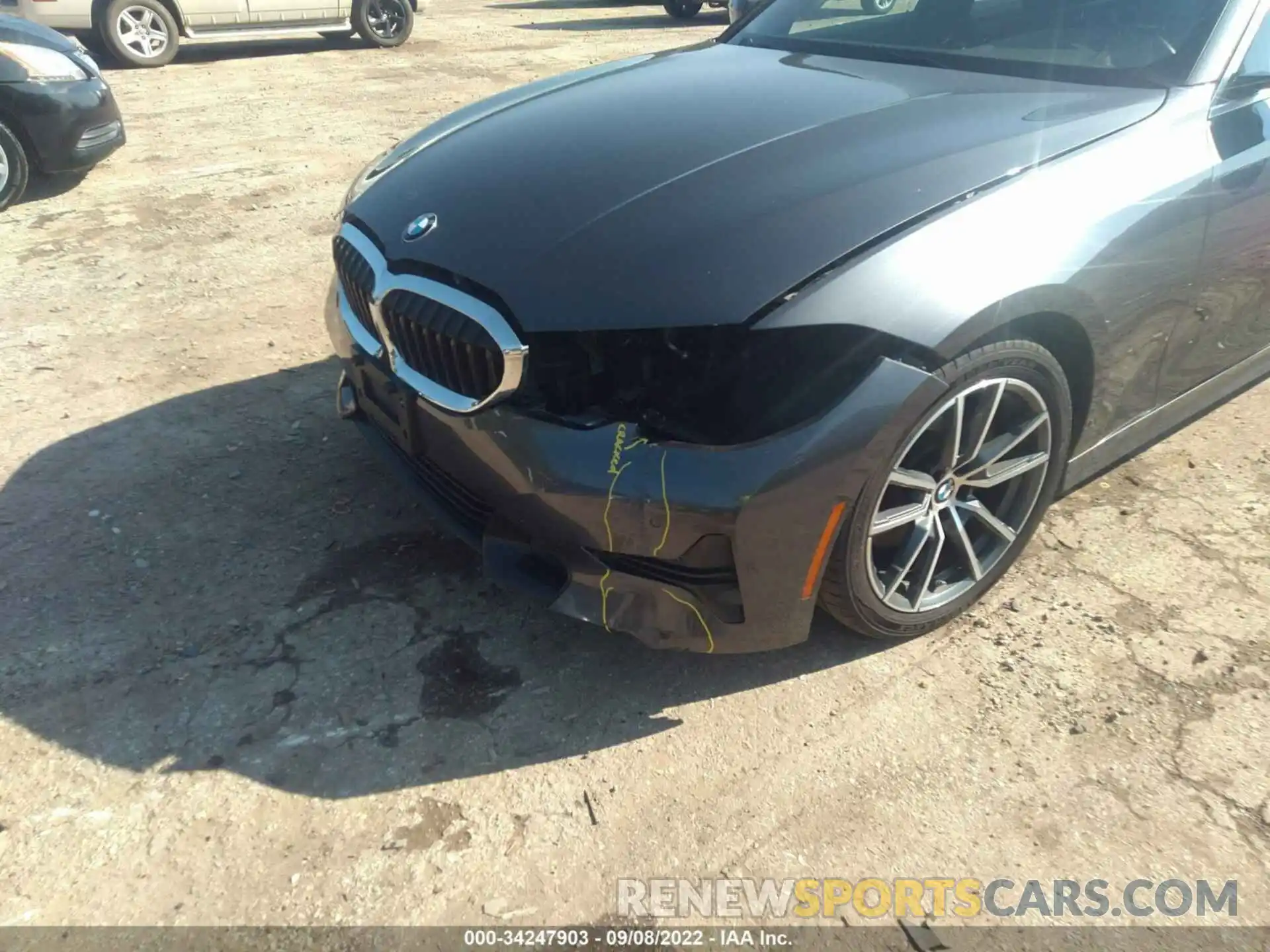 6 Photograph of a damaged car 3MW5R1J04L8B22464 BMW 3 SERIES 2020