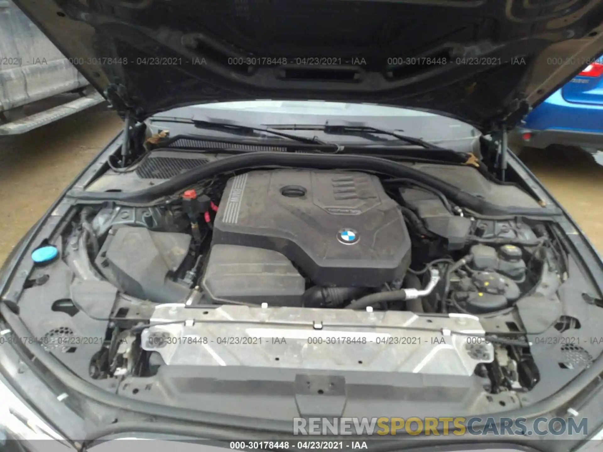 10 Фотография поврежденного автомобиля 3MW5R1J04L8B24778 BMW 3 SERIES 2020