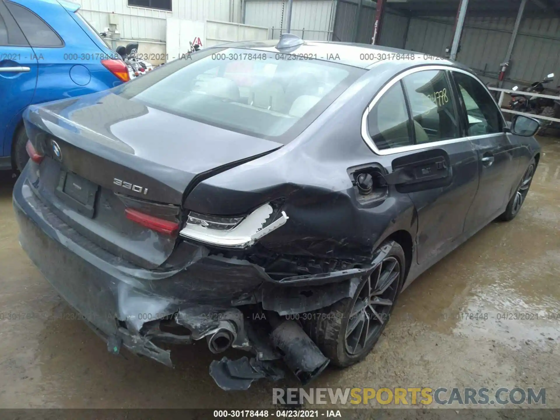 4 Photograph of a damaged car 3MW5R1J04L8B24778 BMW 3 SERIES 2020