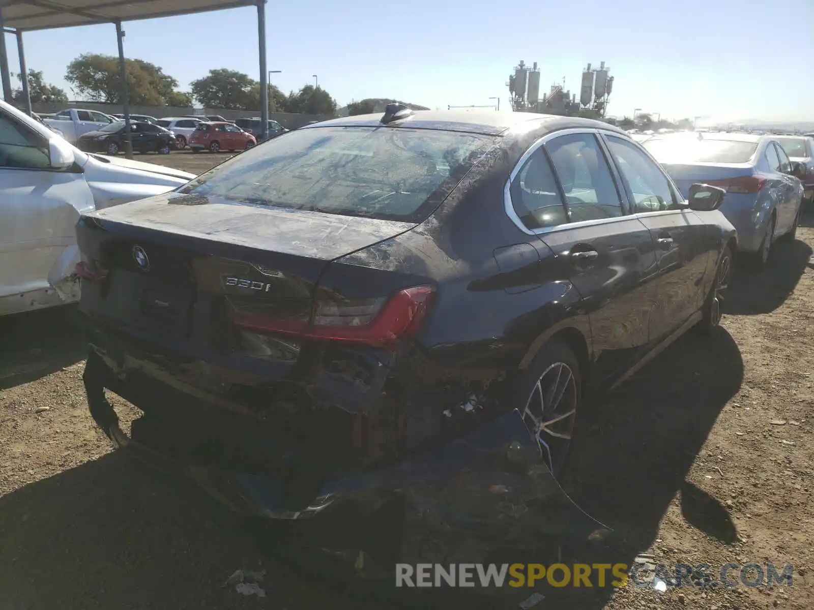 4 Photograph of a damaged car 3MW5R1J04L8B34985 BMW 3 SERIES 2020