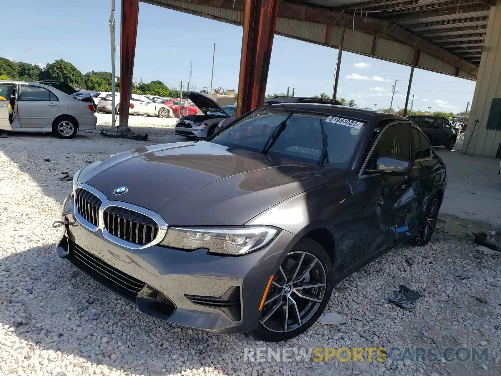 2 Photograph of a damaged car 3MW5R1J04L8B35960 BMW 3 SERIES 2020