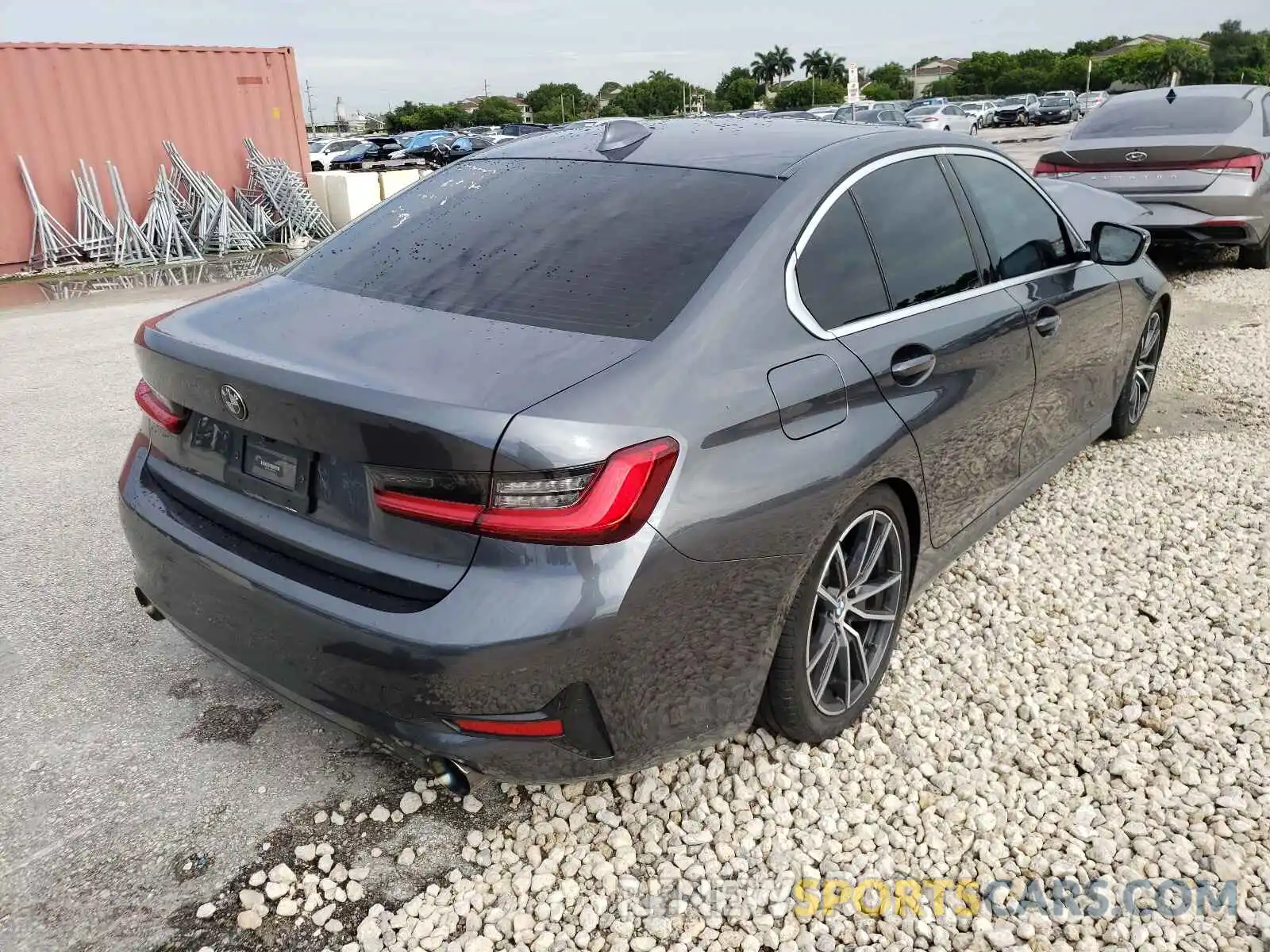 4 Фотография поврежденного автомобиля 3MW5R1J04L8B36185 BMW 3 SERIES 2020