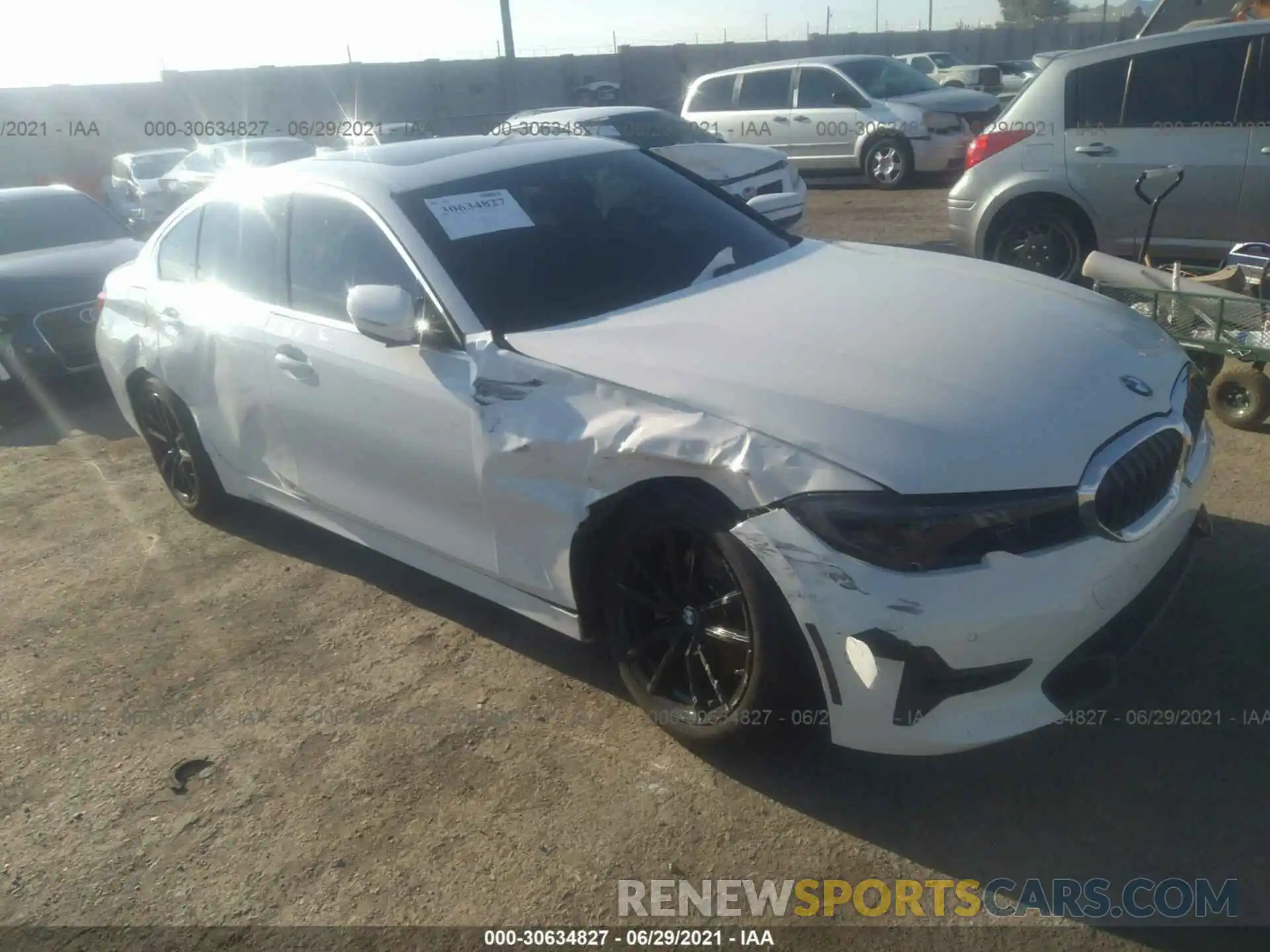 1 Photograph of a damaged car 3MW5R1J05L8B04975 BMW 3 SERIES 2020