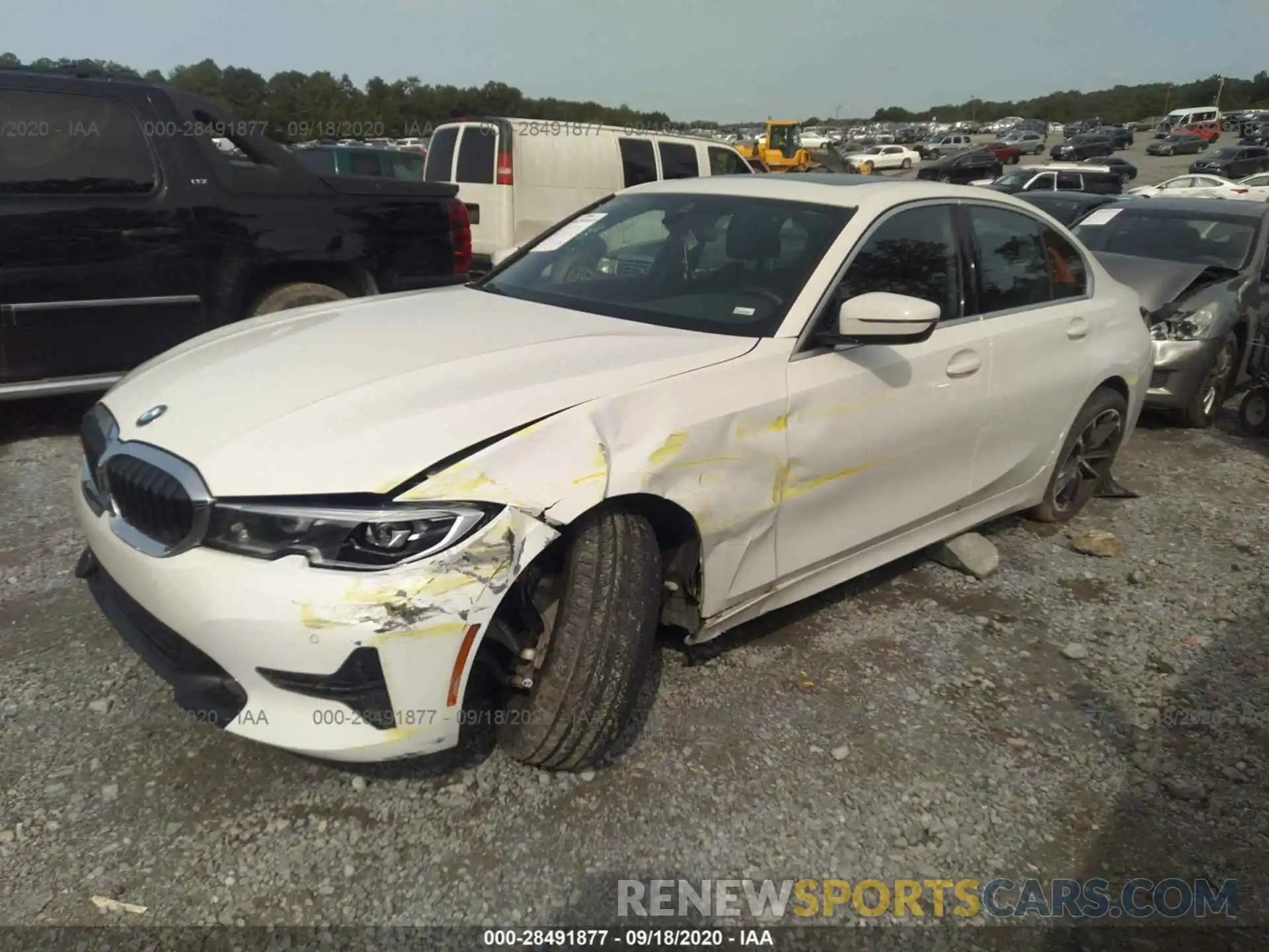 2 Photograph of a damaged car 3MW5R1J05L8B07651 BMW 3 SERIES 2020