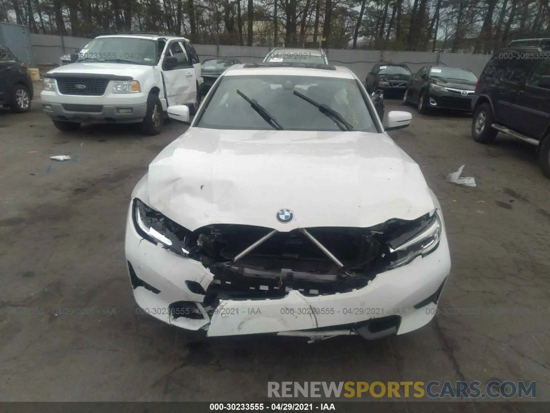 6 Фотография поврежденного автомобиля 3MW5R1J05L8B07679 BMW 3 SERIES 2020