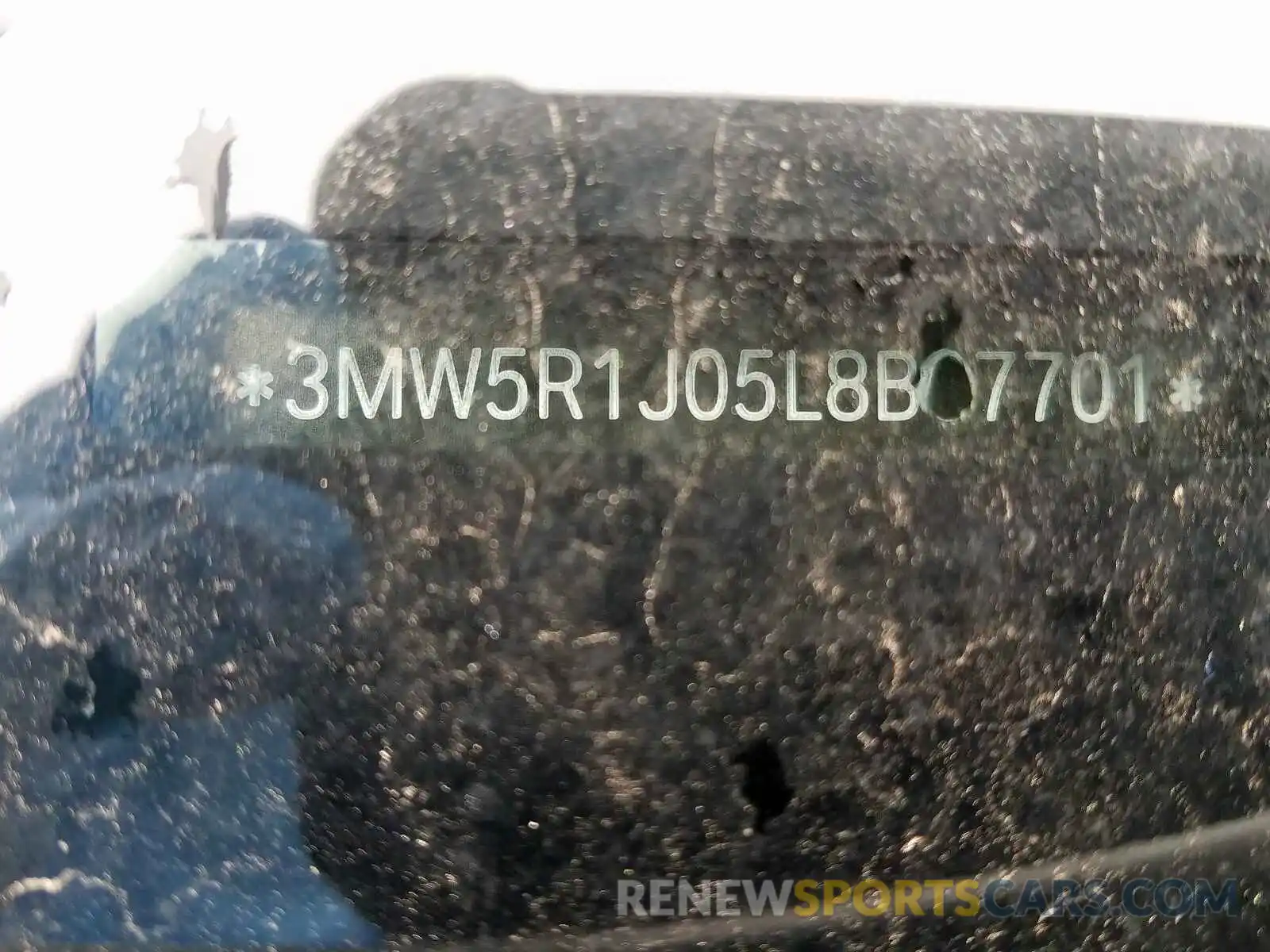 10 Photograph of a damaged car 3MW5R1J05L8B07701 BMW 3 SERIES 2020