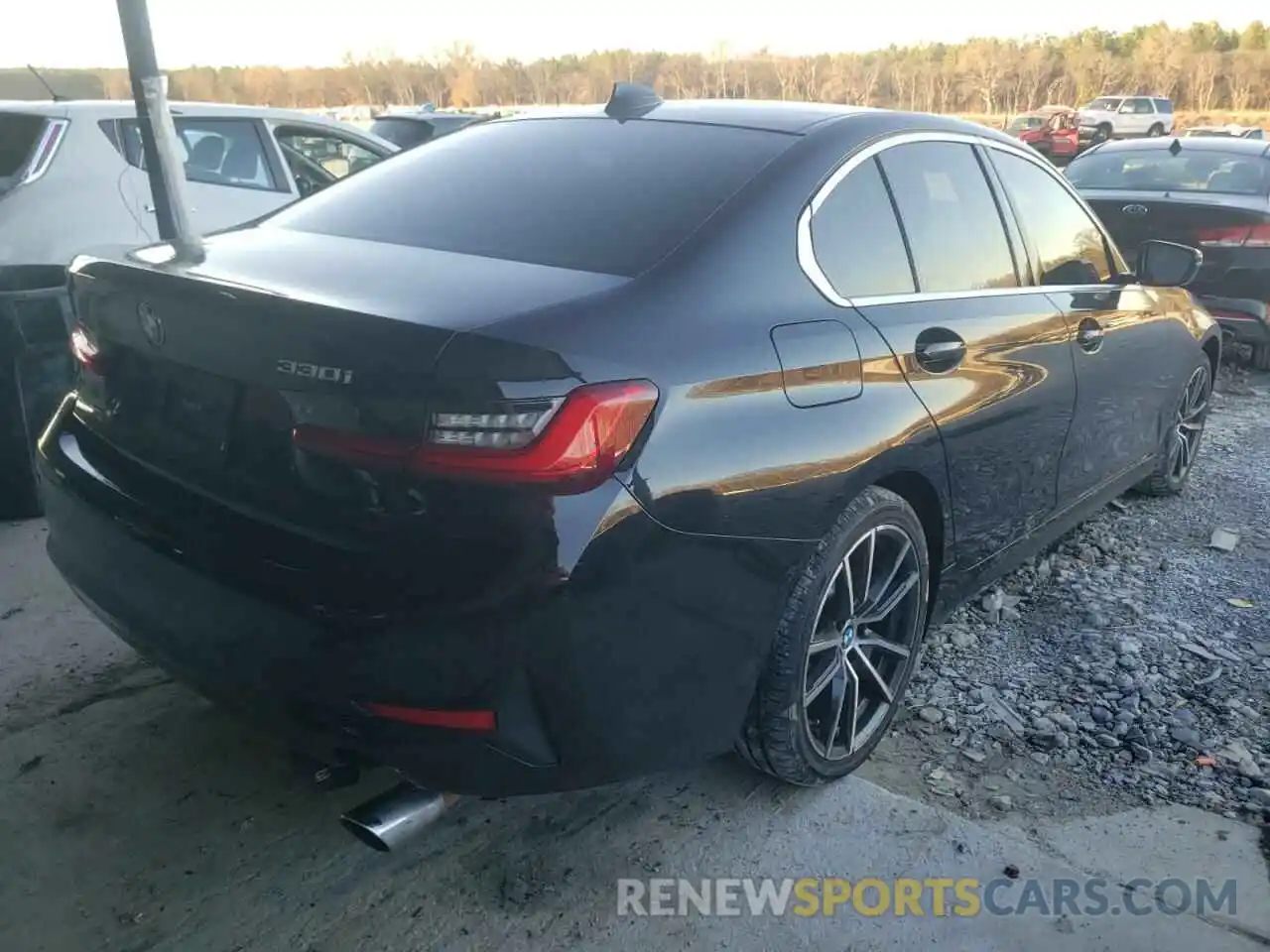 4 Photograph of a damaged car 3MW5R1J05L8B11280 BMW 3 SERIES 2020