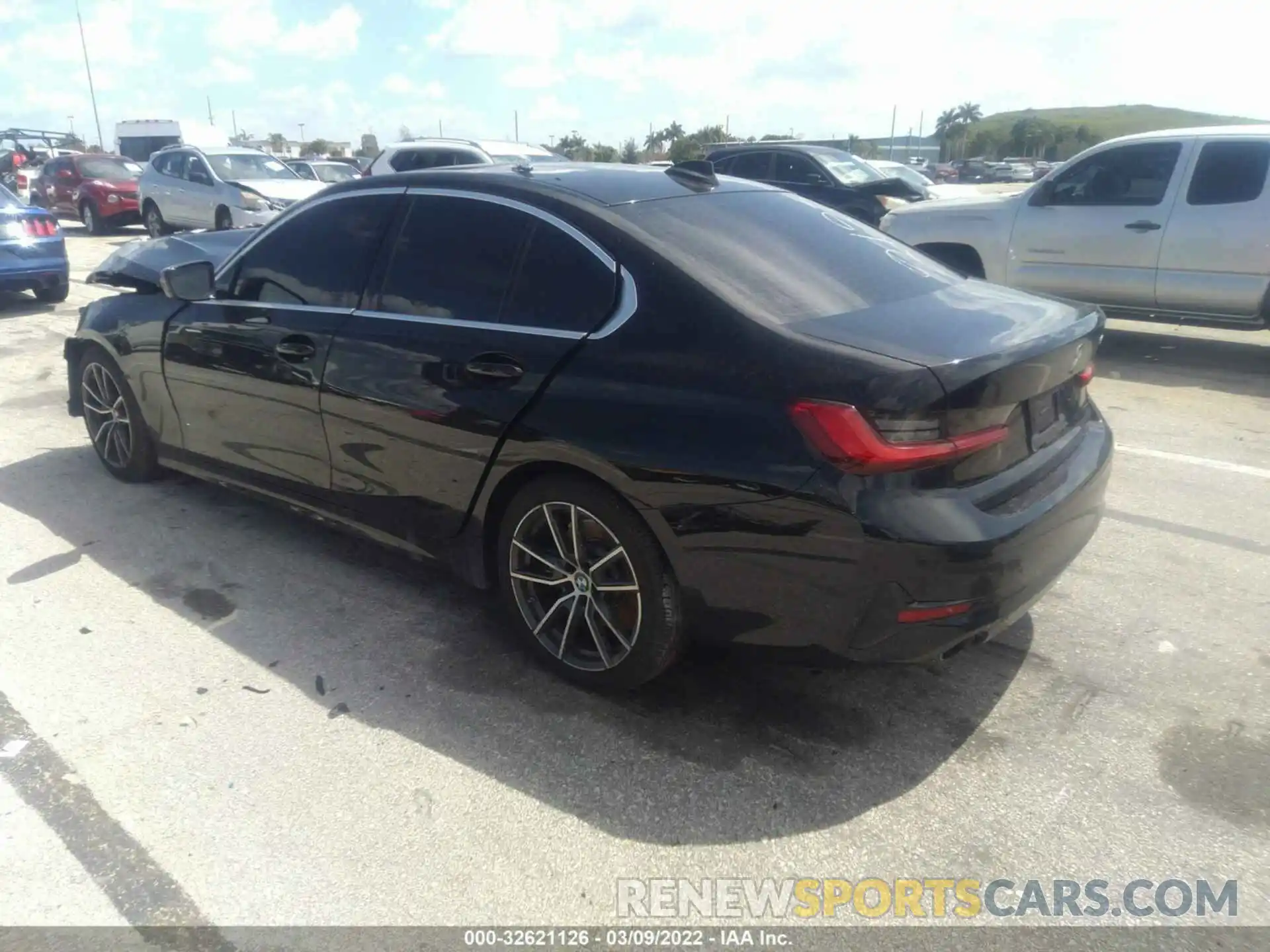 3 Photograph of a damaged car 3MW5R1J05L8B12123 BMW 3 SERIES 2020