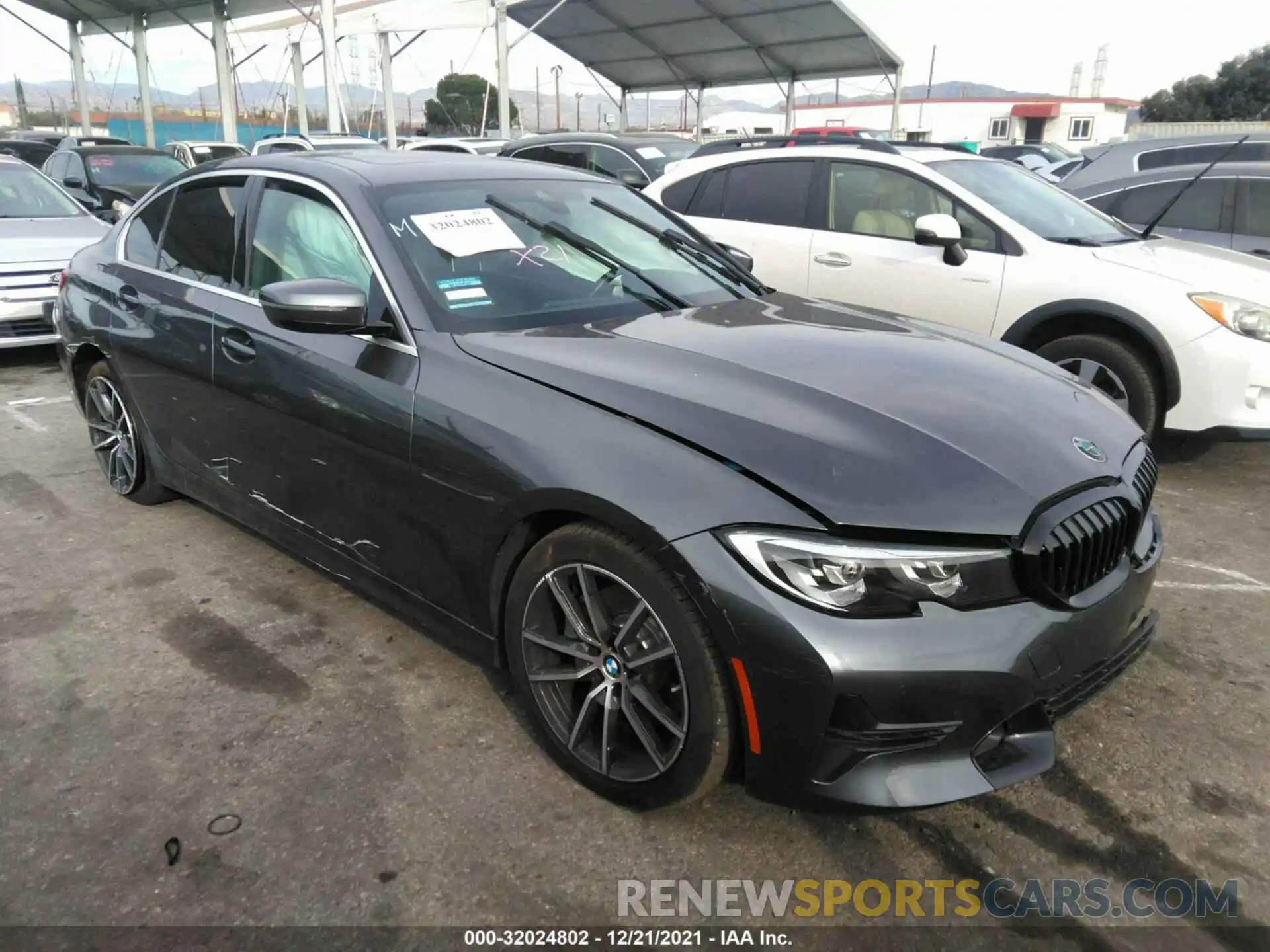 1 Photograph of a damaged car 3MW5R1J05L8B13434 BMW 3 SERIES 2020