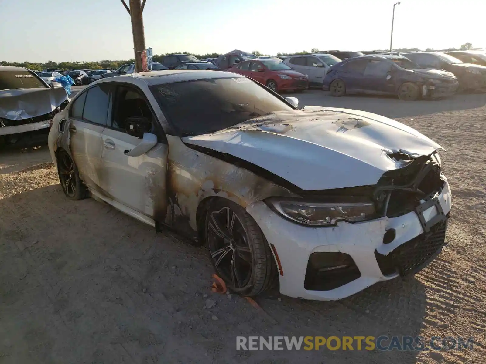 1 Photograph of a damaged car 3MW5R1J05L8B14311 BMW 3 SERIES 2020