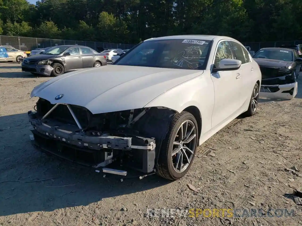 2 Photograph of a damaged car 3MW5R1J05L8B23901 BMW 3 SERIES 2020