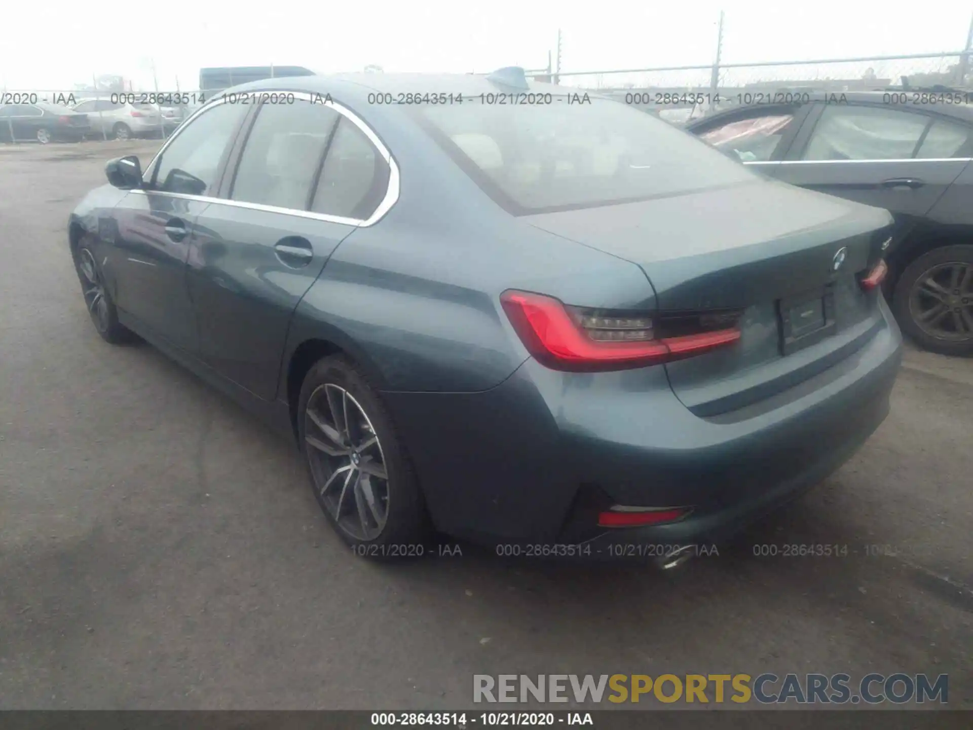 3 Photograph of a damaged car 3MW5R1J05L8B28175 BMW 3 SERIES 2020