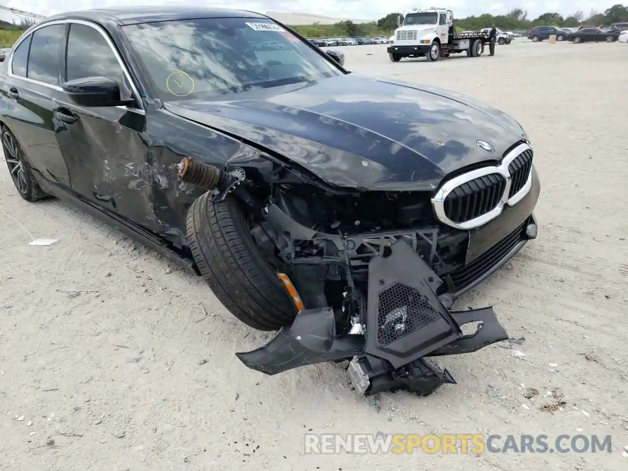 9 Photograph of a damaged car 3MW5R1J05L8B30170 BMW 3 SERIES 2020