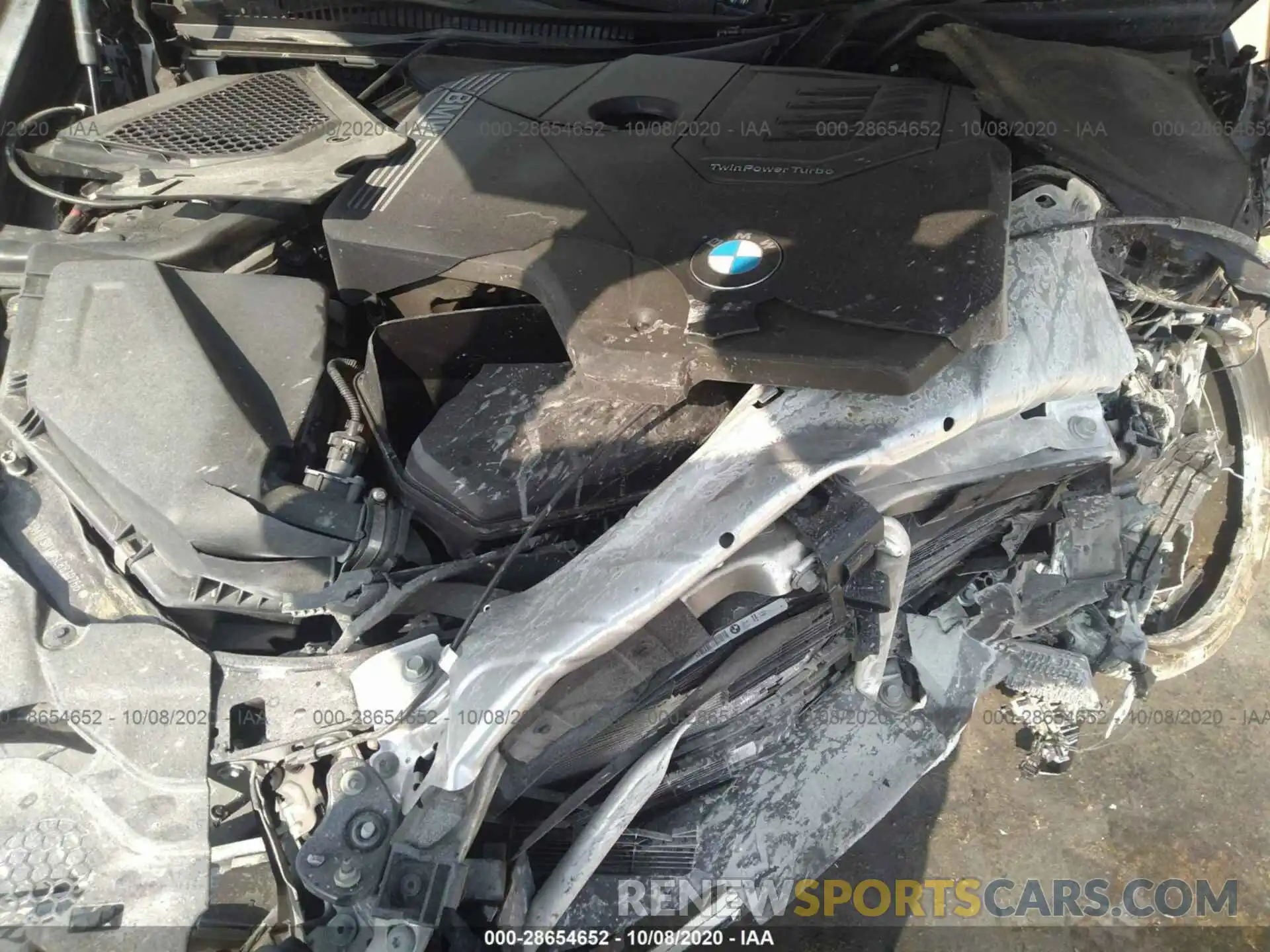 10 Фотография поврежденного автомобиля 3MW5R1J05L8B30766 BMW 3 SERIES 2020