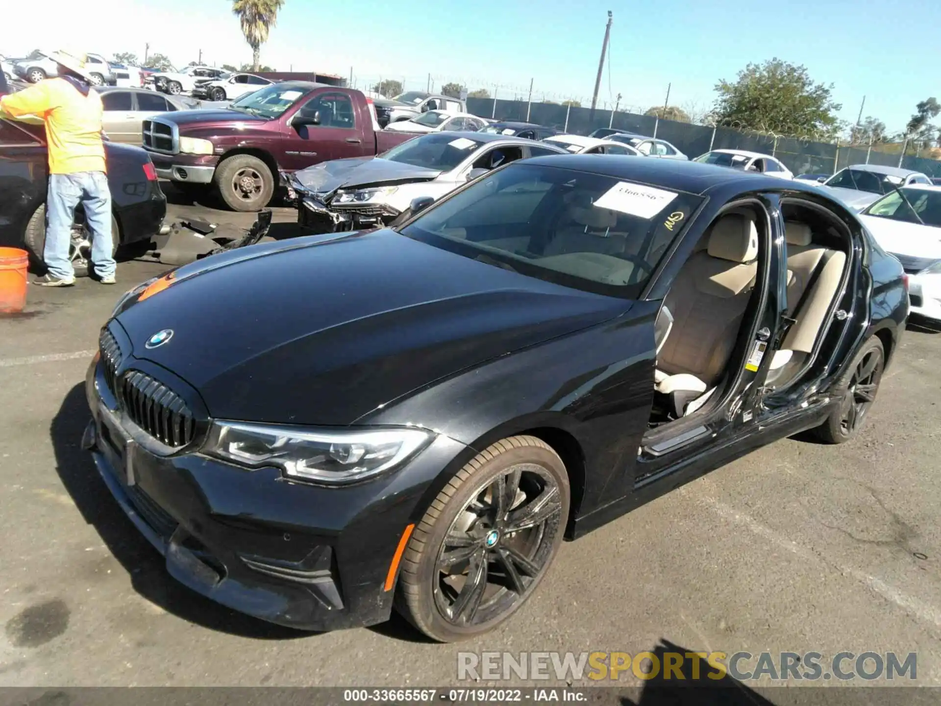 2 Photograph of a damaged car 3MW5R1J05L8B35532 BMW 3 SERIES 2020