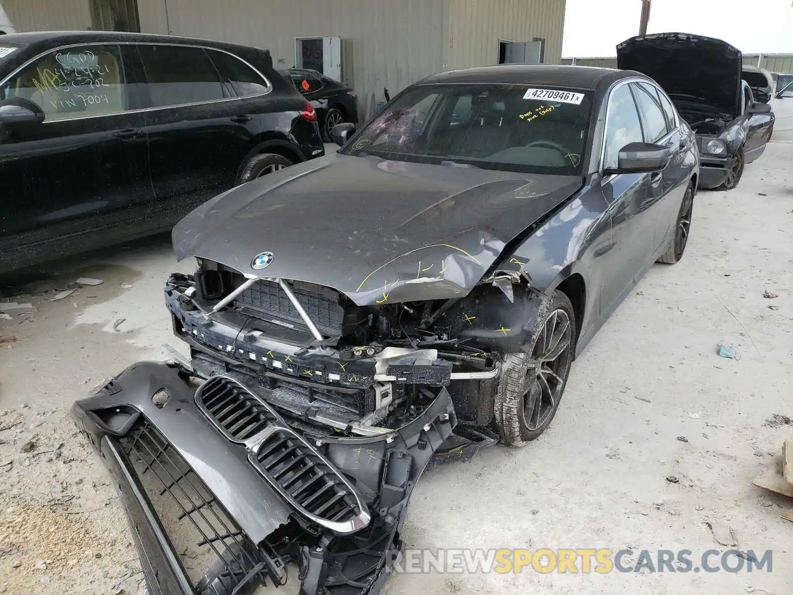 2 Photograph of a damaged car 3MW5R1J05L8B45249 BMW 3 SERIES 2020