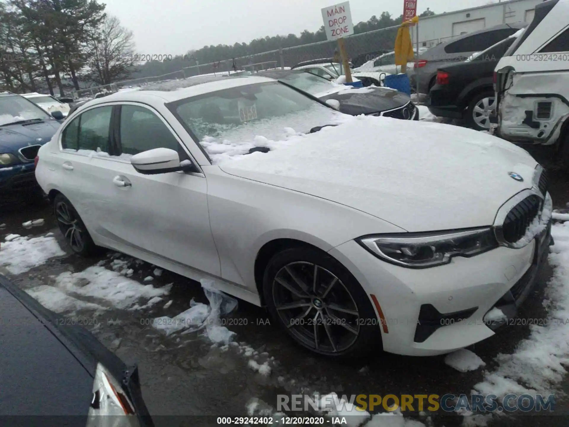 1 Photograph of a damaged car 3MW5R1J06L8B03804 BMW 3 SERIES 2020