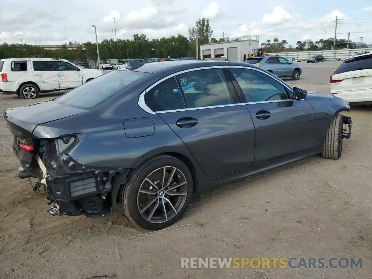 3 Photograph of a damaged car 3MW5R1J06L8B05200 BMW 3 SERIES 2020