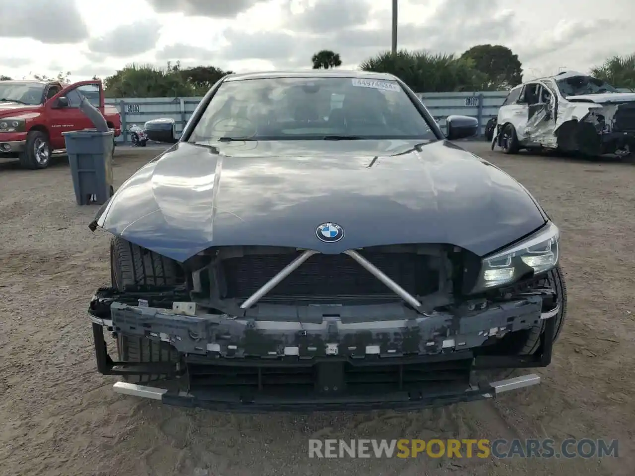 5 Photograph of a damaged car 3MW5R1J06L8B05200 BMW 3 SERIES 2020