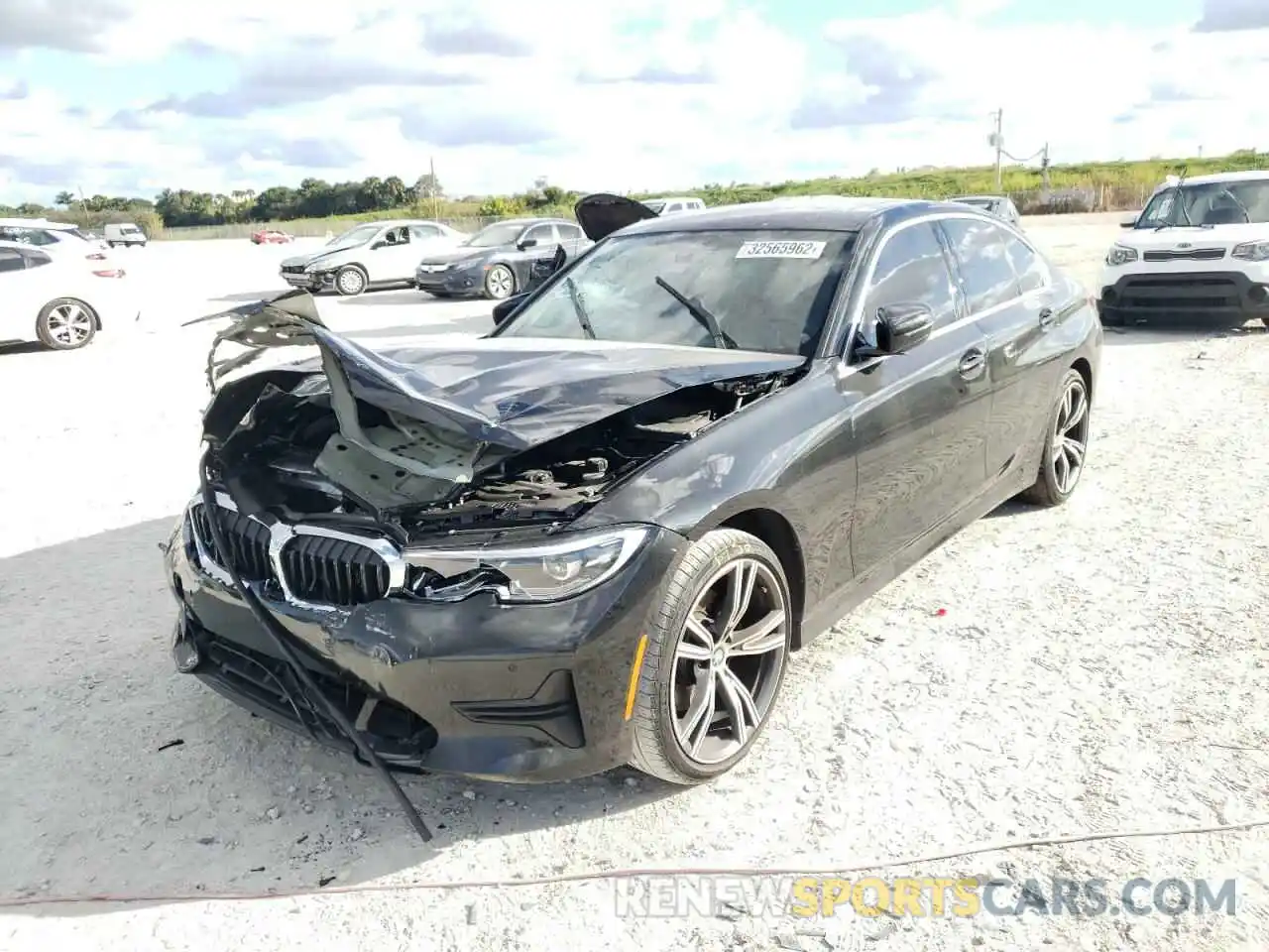 2 Photograph of a damaged car 3MW5R1J06L8B13846 BMW 3 SERIES 2020