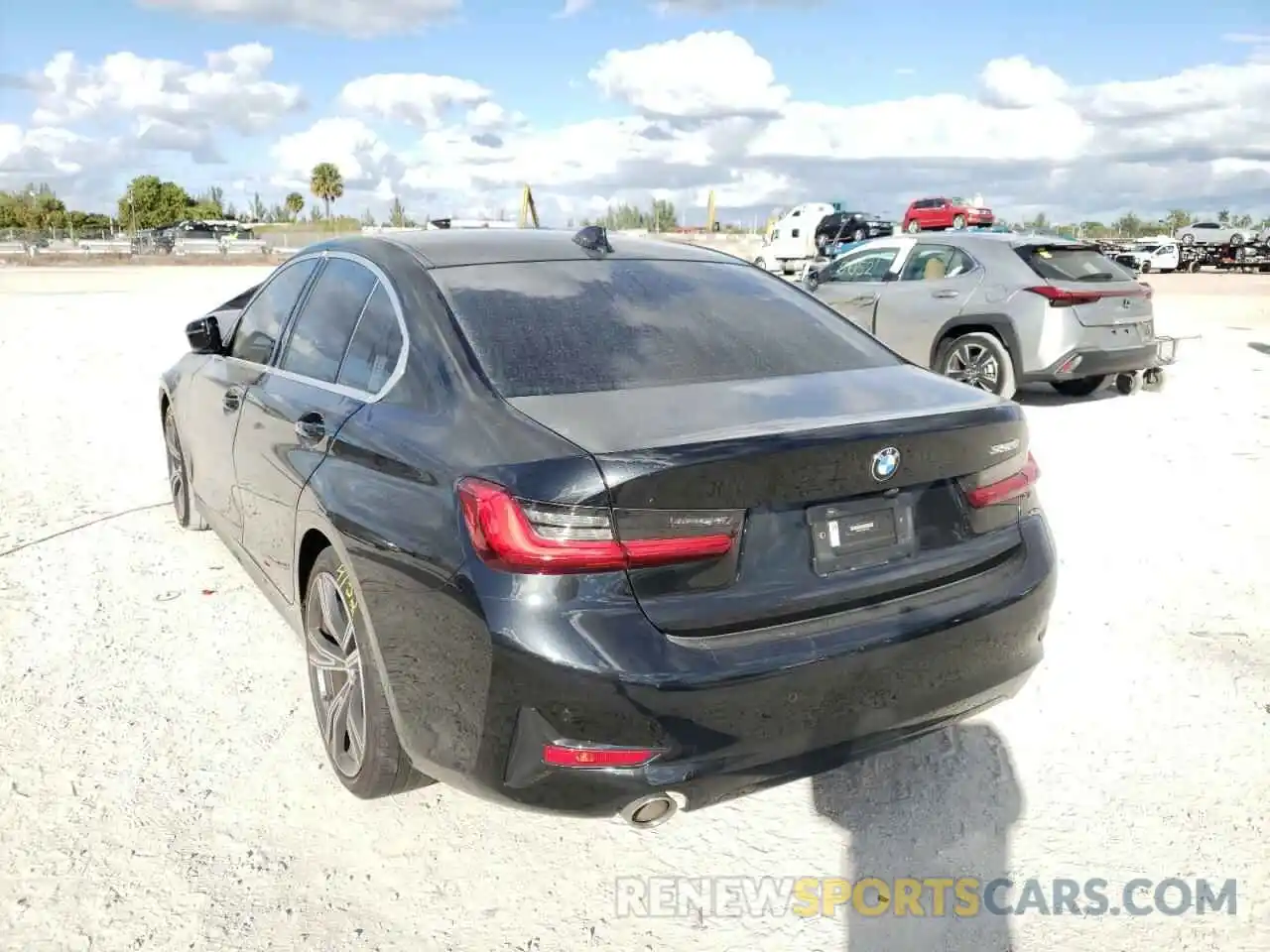 3 Photograph of a damaged car 3MW5R1J06L8B13846 BMW 3 SERIES 2020