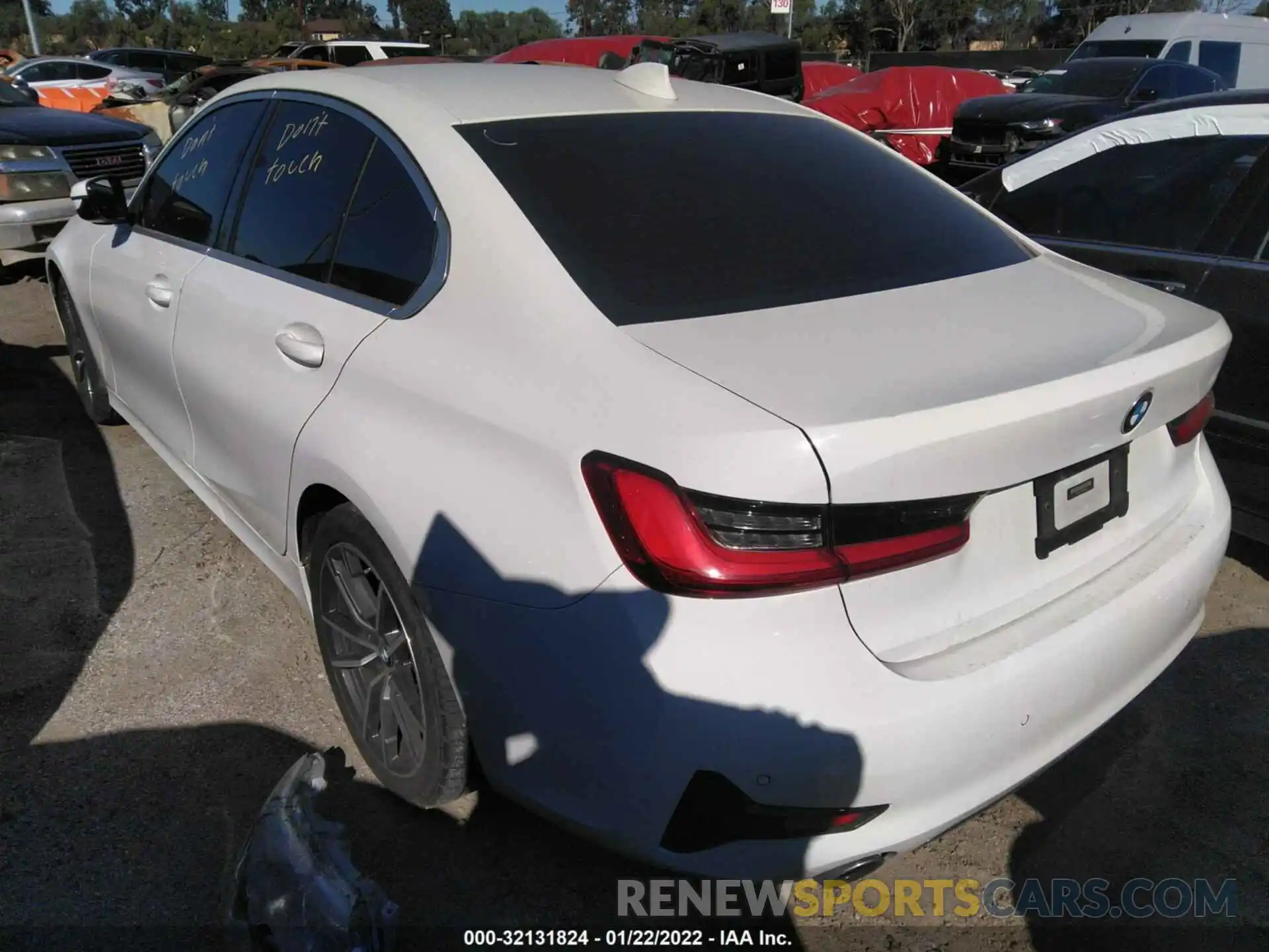 2 Photograph of a damaged car 3MW5R1J06L8B15323 BMW 3 SERIES 2020