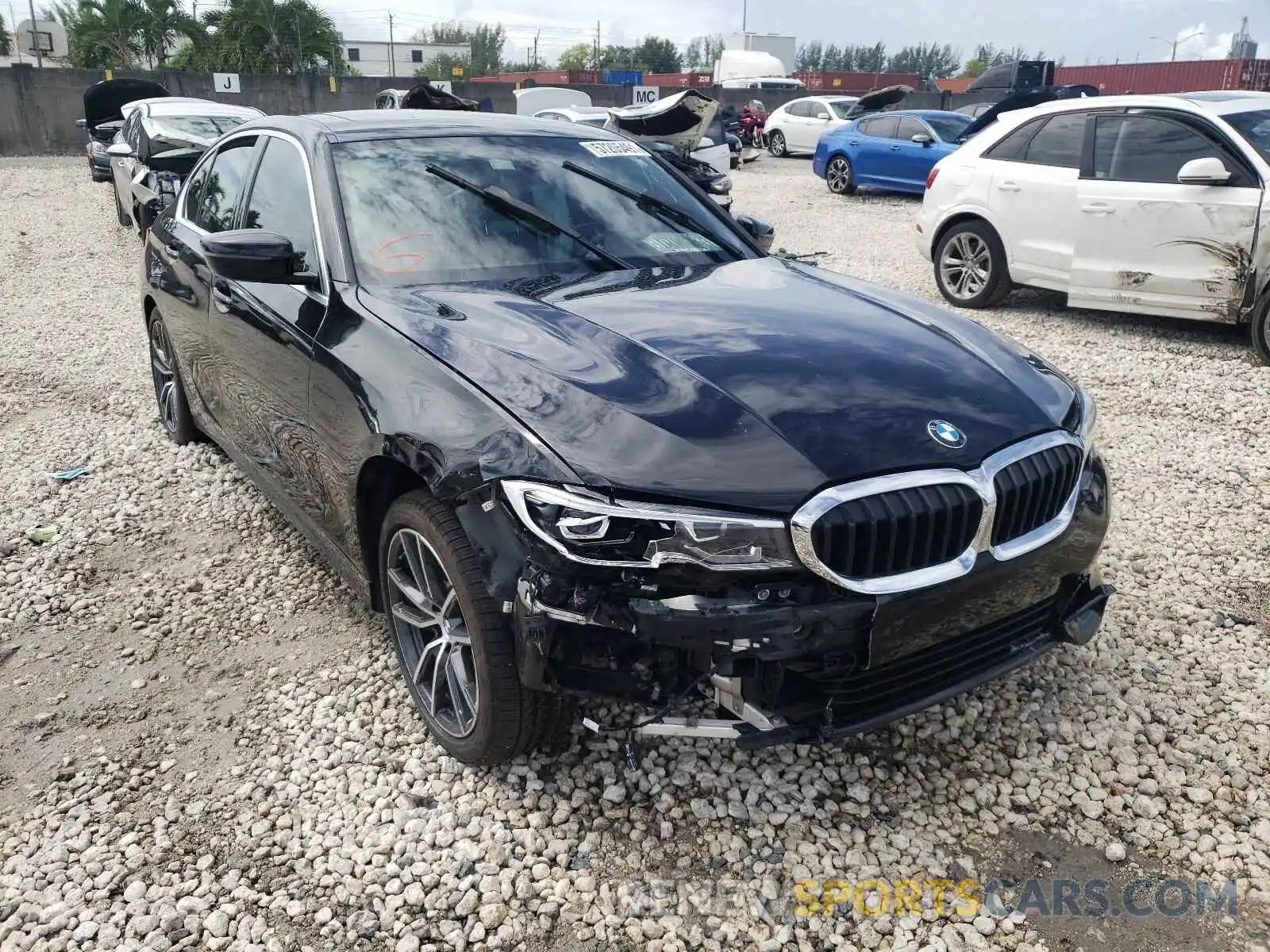 1 Photograph of a damaged car 3MW5R1J06L8B19839 BMW 3 SERIES 2020