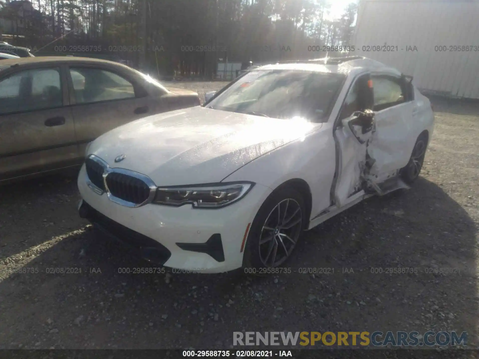 2 Photograph of a damaged car 3MW5R1J06L8B23518 BMW 3 SERIES 2020