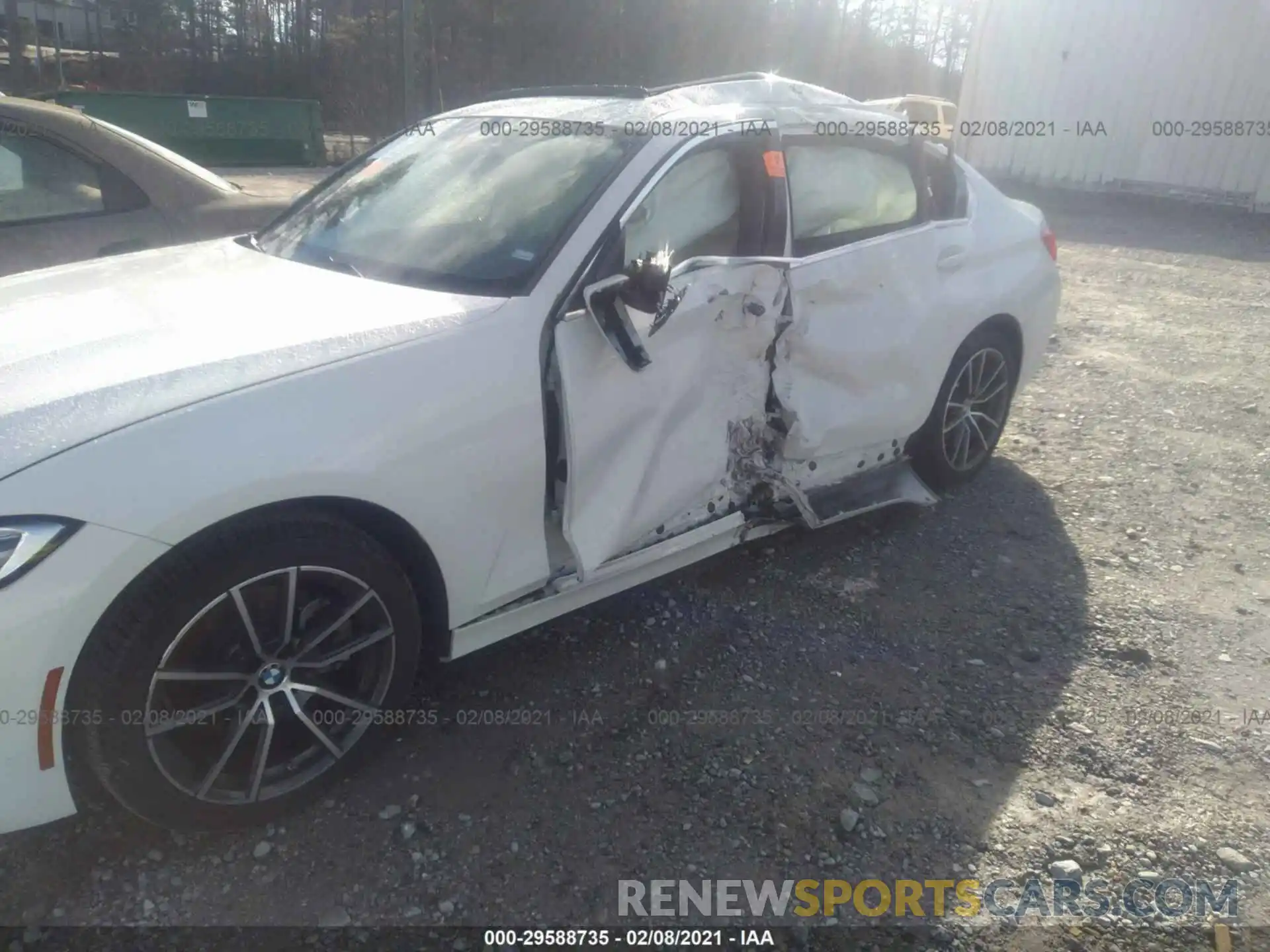 6 Photograph of a damaged car 3MW5R1J06L8B23518 BMW 3 SERIES 2020