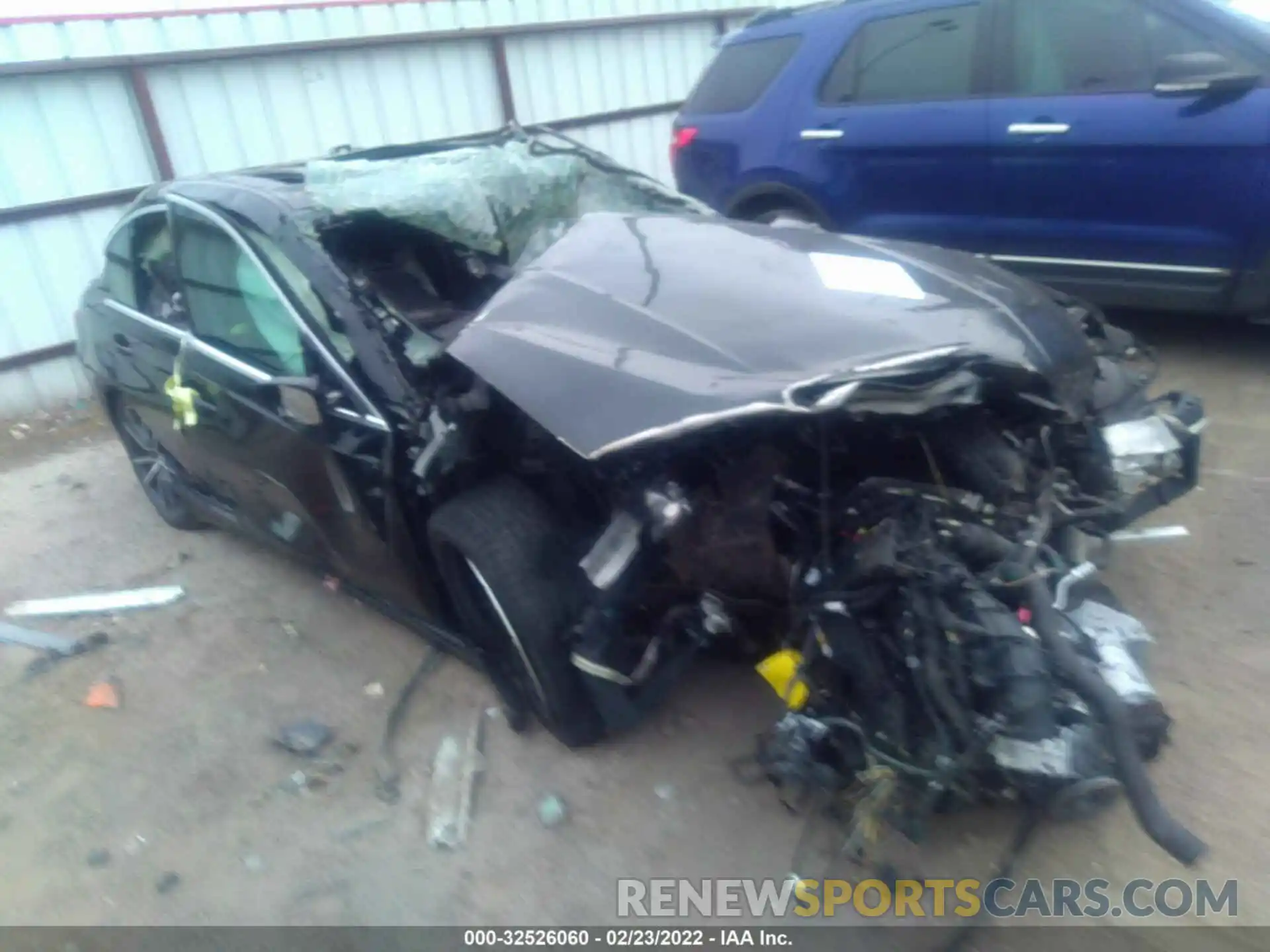 1 Photograph of a damaged car 3MW5R1J06L8B24846 BMW 3 SERIES 2020