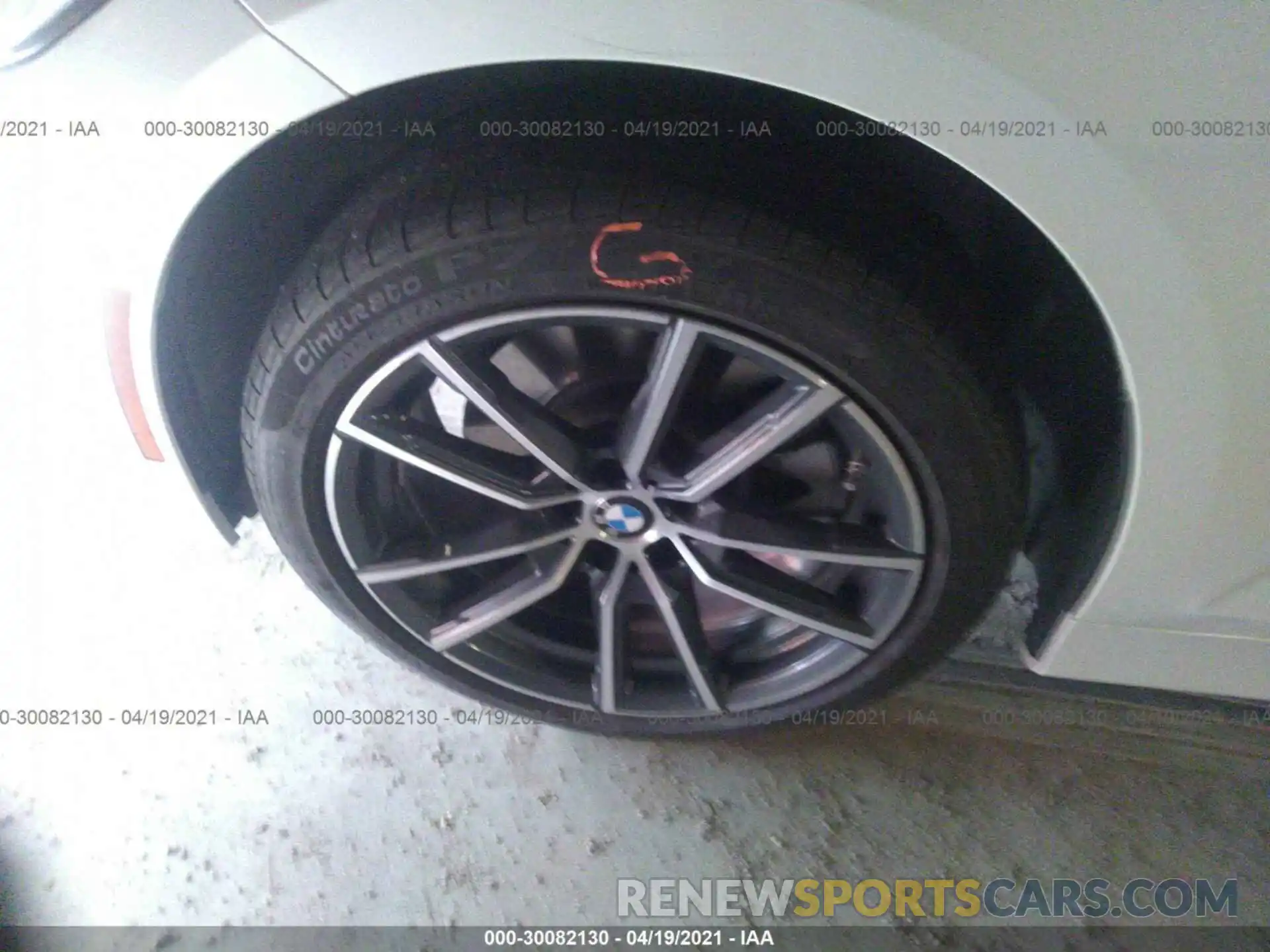 11 Фотография поврежденного автомобиля 3MW5R1J06L8B25253 BMW 3 SERIES 2020