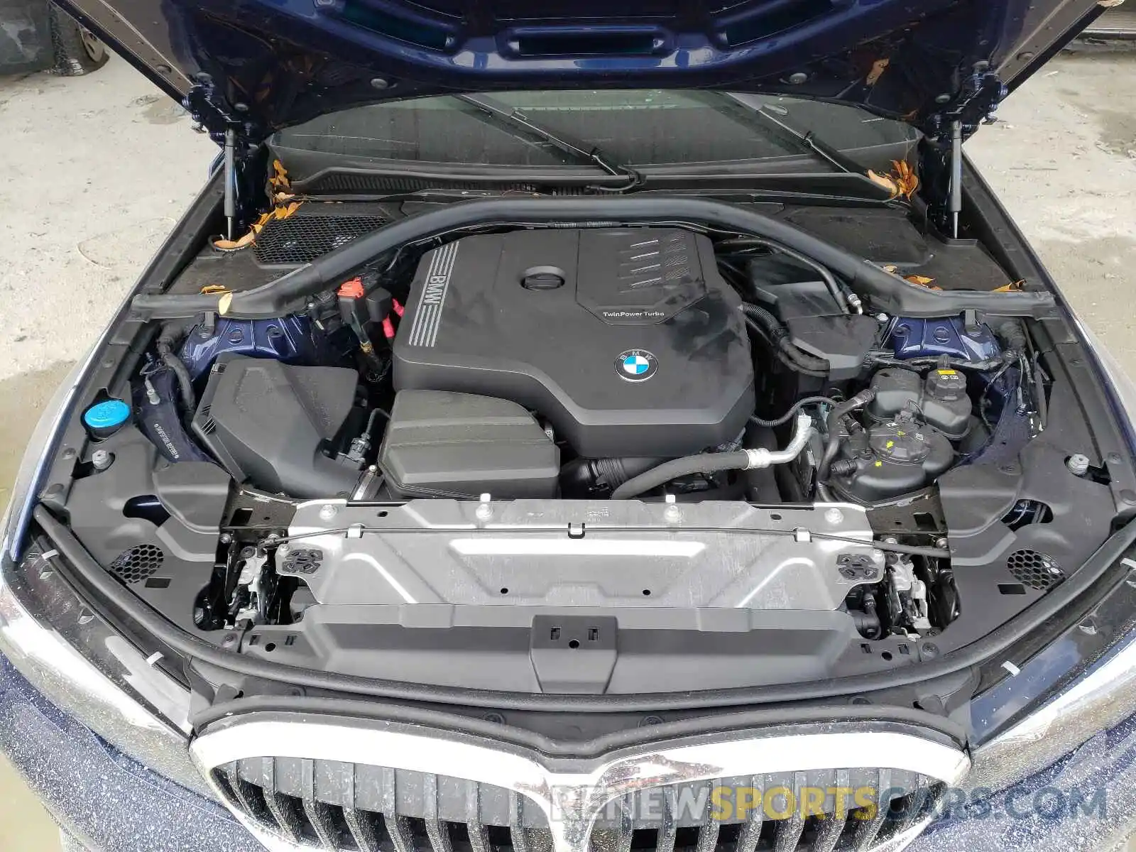 7 Фотография поврежденного автомобиля 3MW5R1J06L8B29982 BMW 3 SERIES 2020