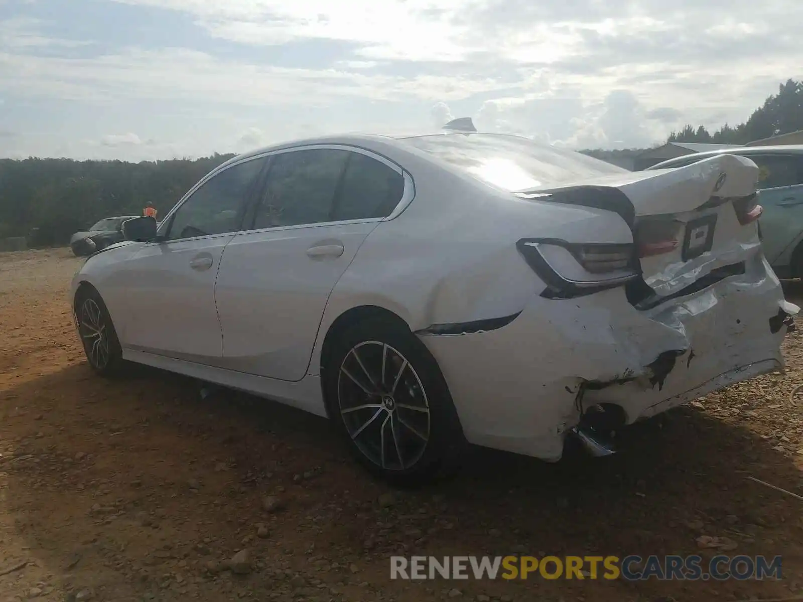 3 Photograph of a damaged car 3MW5R1J06L8B32932 BMW 3 SERIES 2020