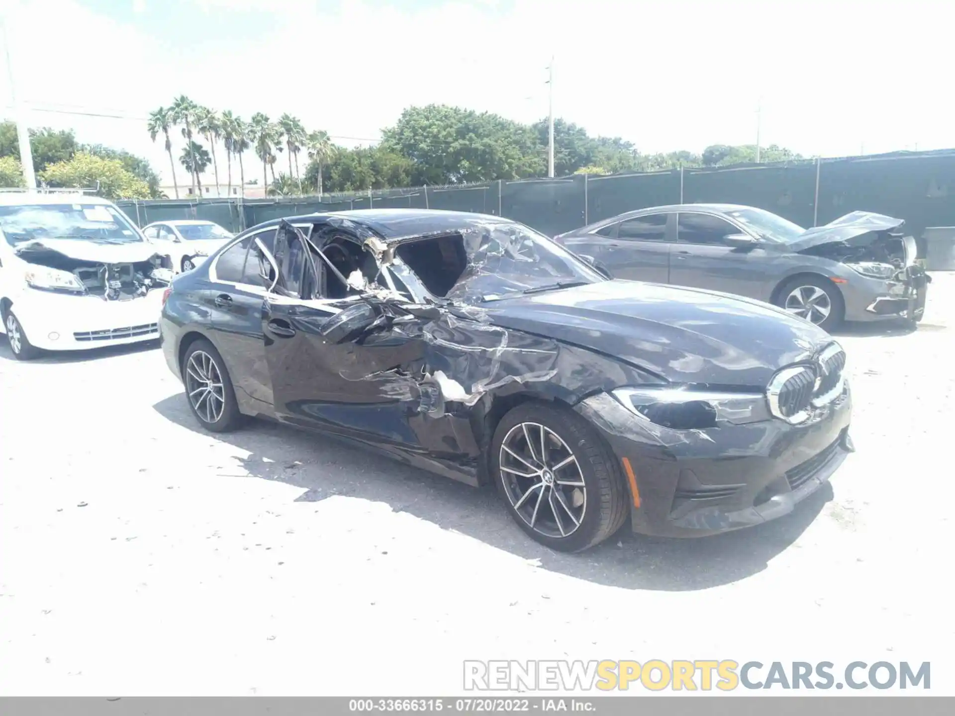 1 Photograph of a damaged car 3MW5R1J07L8B05643 BMW 3 SERIES 2020