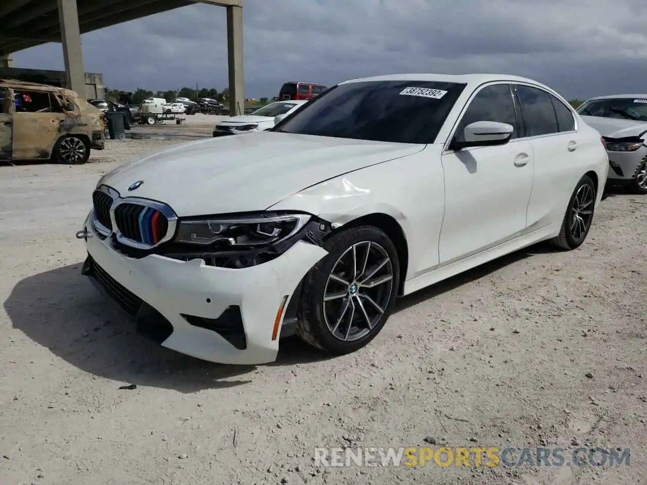 2 Photograph of a damaged car 3MW5R1J07L8B07490 BMW 3 SERIES 2020