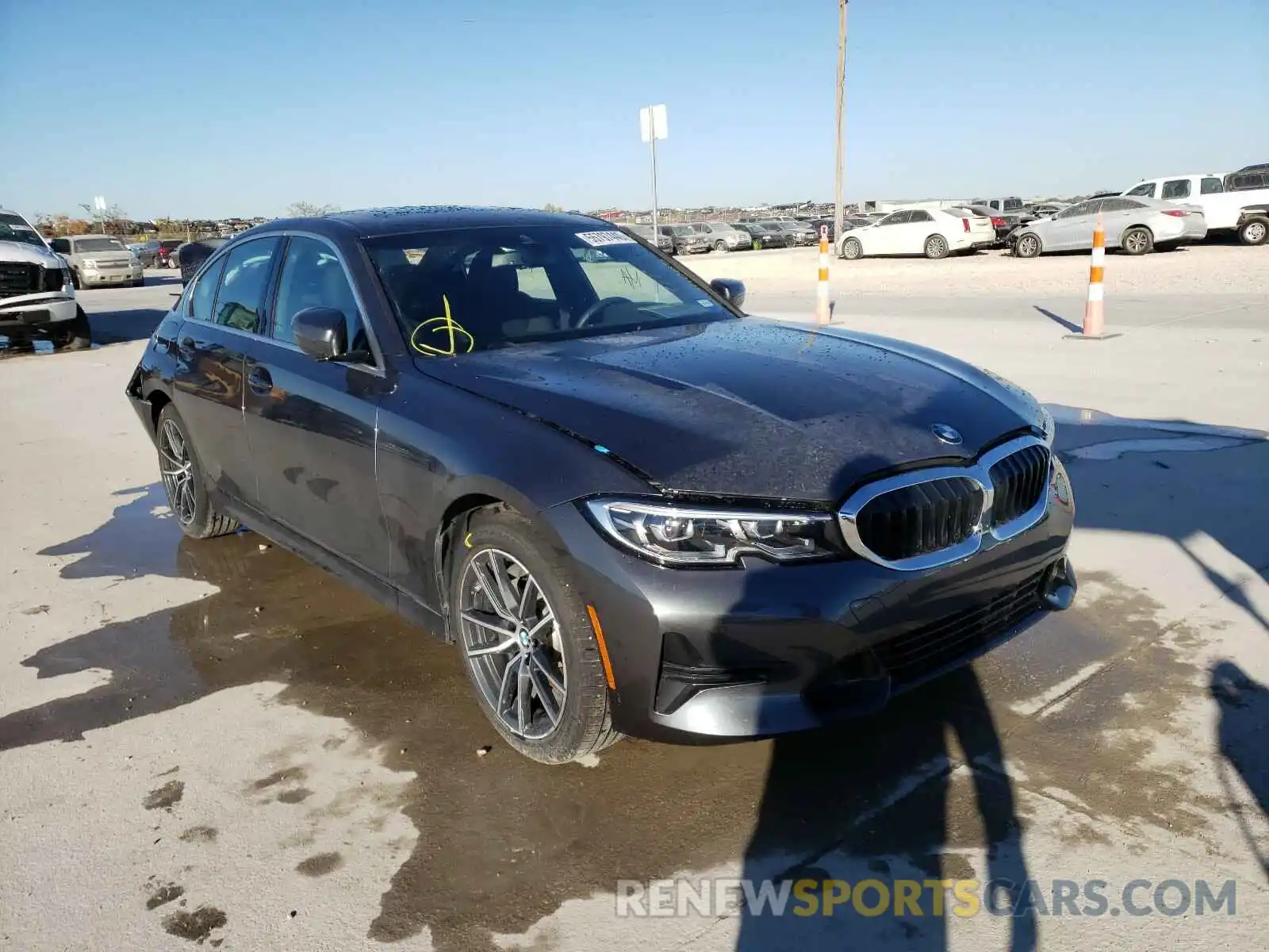 1 Photograph of a damaged car 3MW5R1J07L8B10602 BMW 3 SERIES 2020