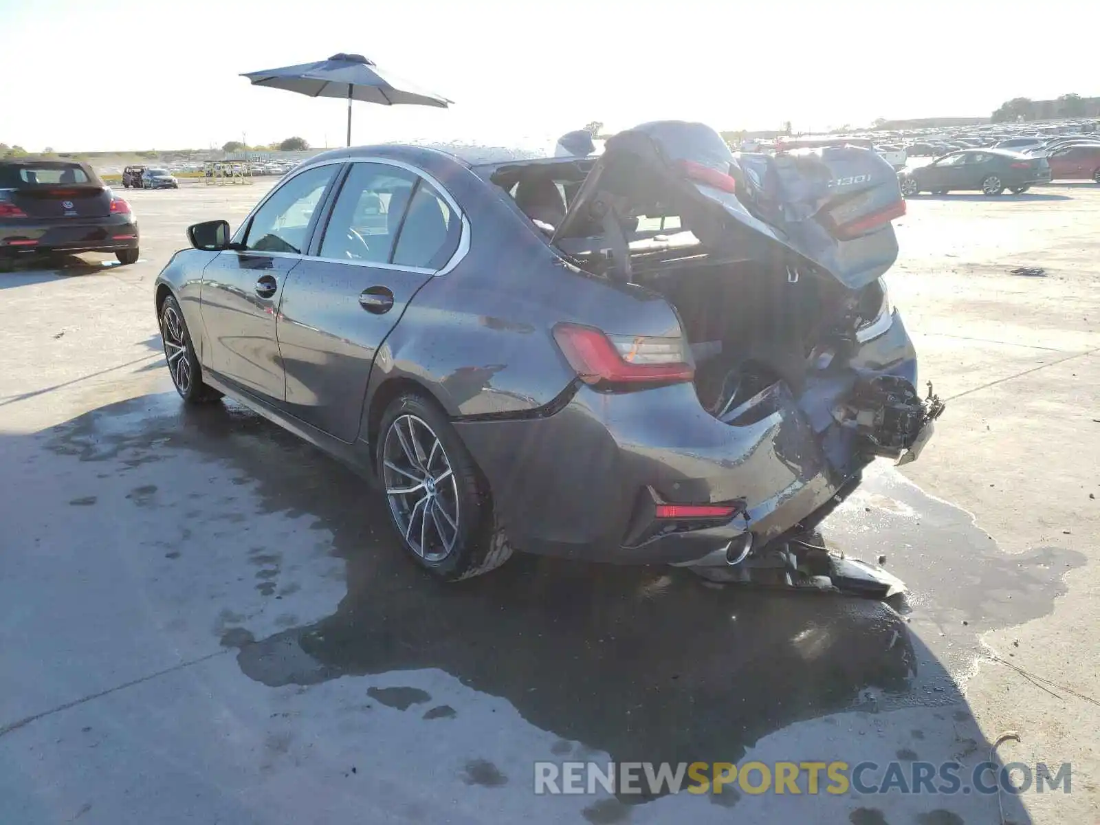 3 Photograph of a damaged car 3MW5R1J07L8B10602 BMW 3 SERIES 2020