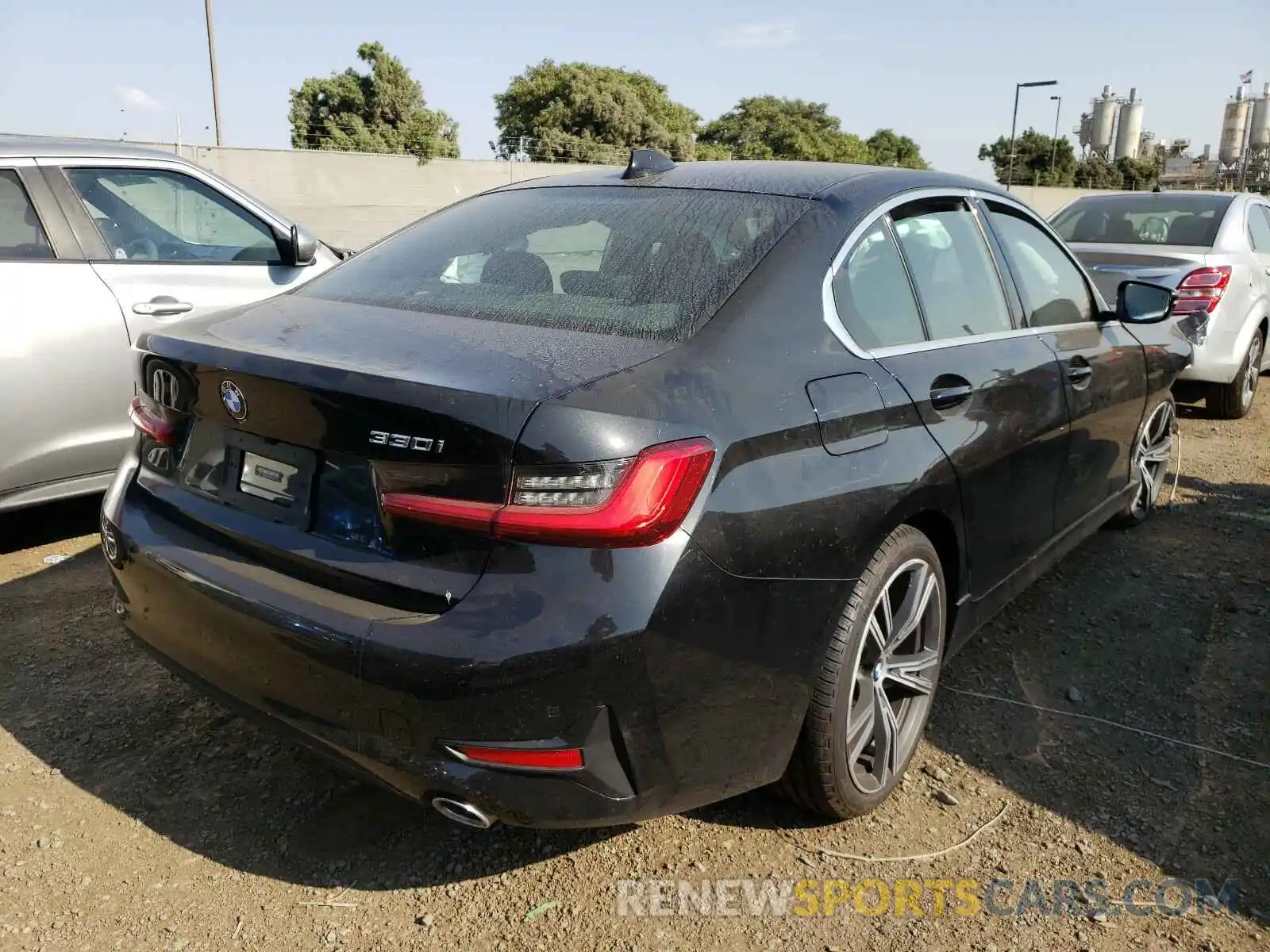 4 Photograph of a damaged car 3MW5R1J07L8B11393 BMW 3 SERIES 2020