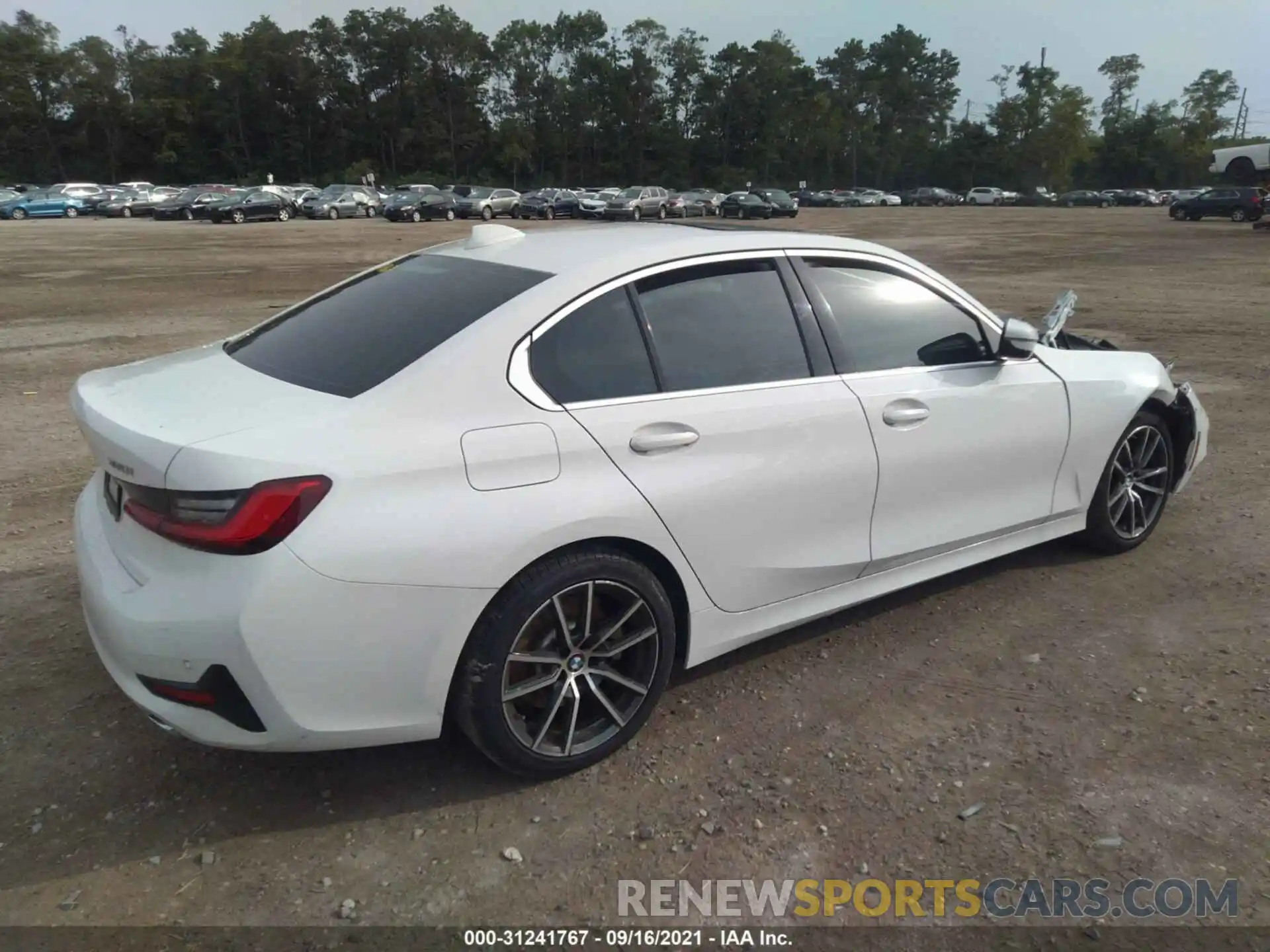 4 Photograph of a damaged car 3MW5R1J07L8B11765 BMW 3 SERIES 2020