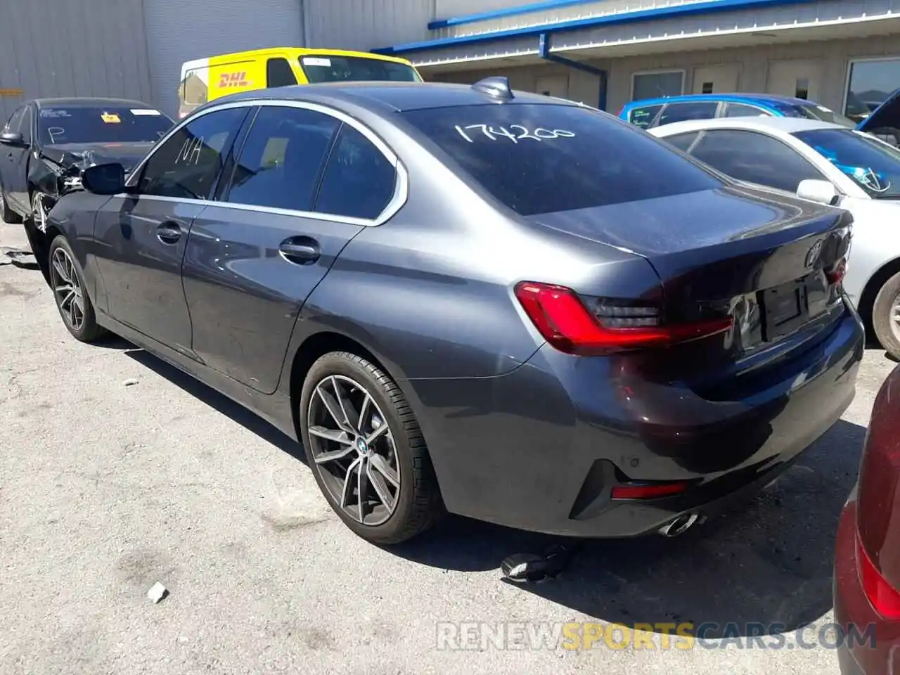 3 Photograph of a damaged car 3MW5R1J07L8B15539 BMW 3 SERIES 2020