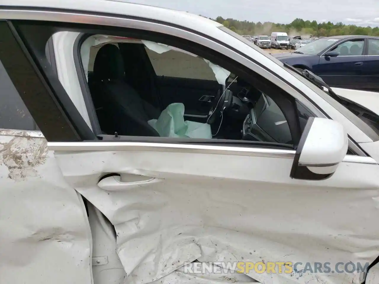 5 Photograph of a damaged car 3MW5R1J07L8B17341 BMW 3 SERIES 2020