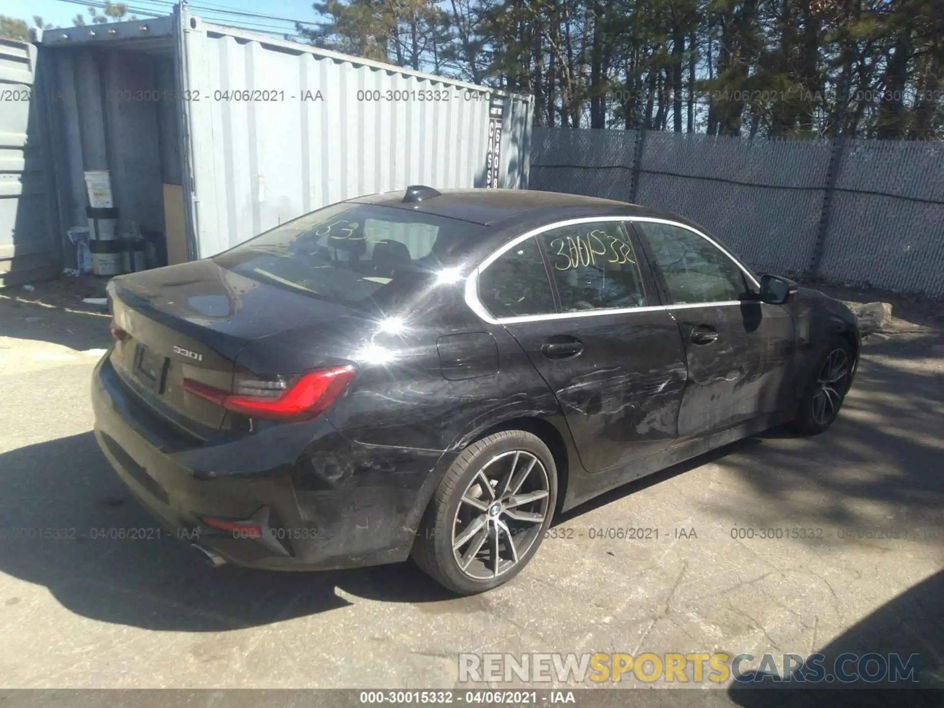 4 Photograph of a damaged car 3MW5R1J07L8B17551 BMW 3 SERIES 2020