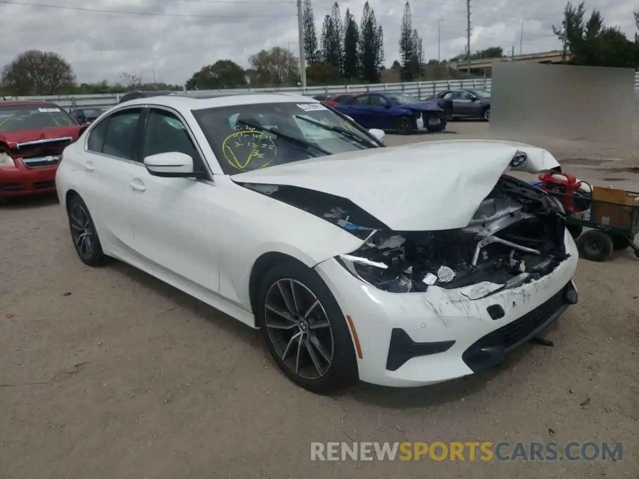 1 Photograph of a damaged car 3MW5R1J07L8B24211 BMW 3 SERIES 2020