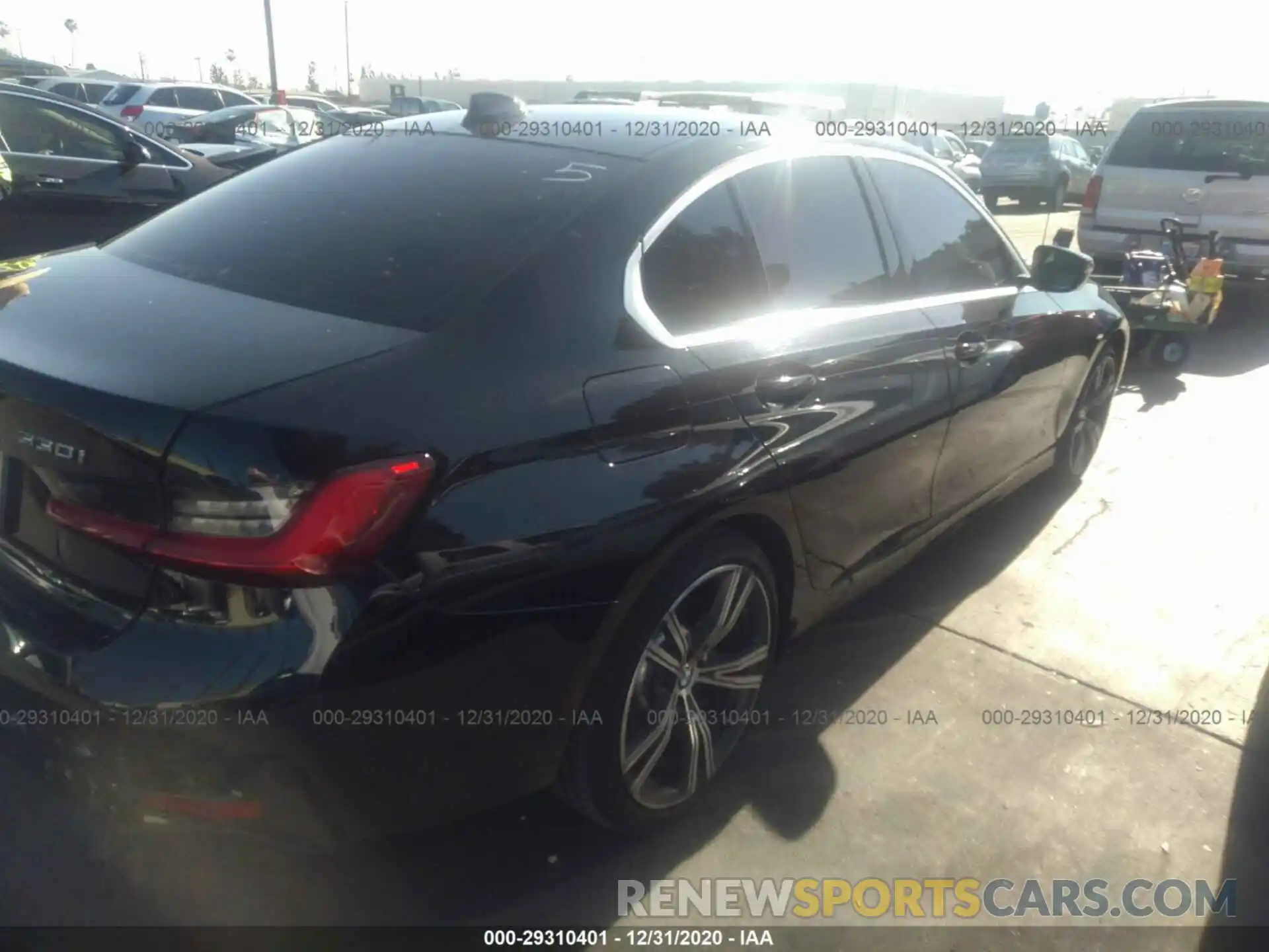 4 Photograph of a damaged car 3MW5R1J07L8B27982 BMW 3 SERIES 2020