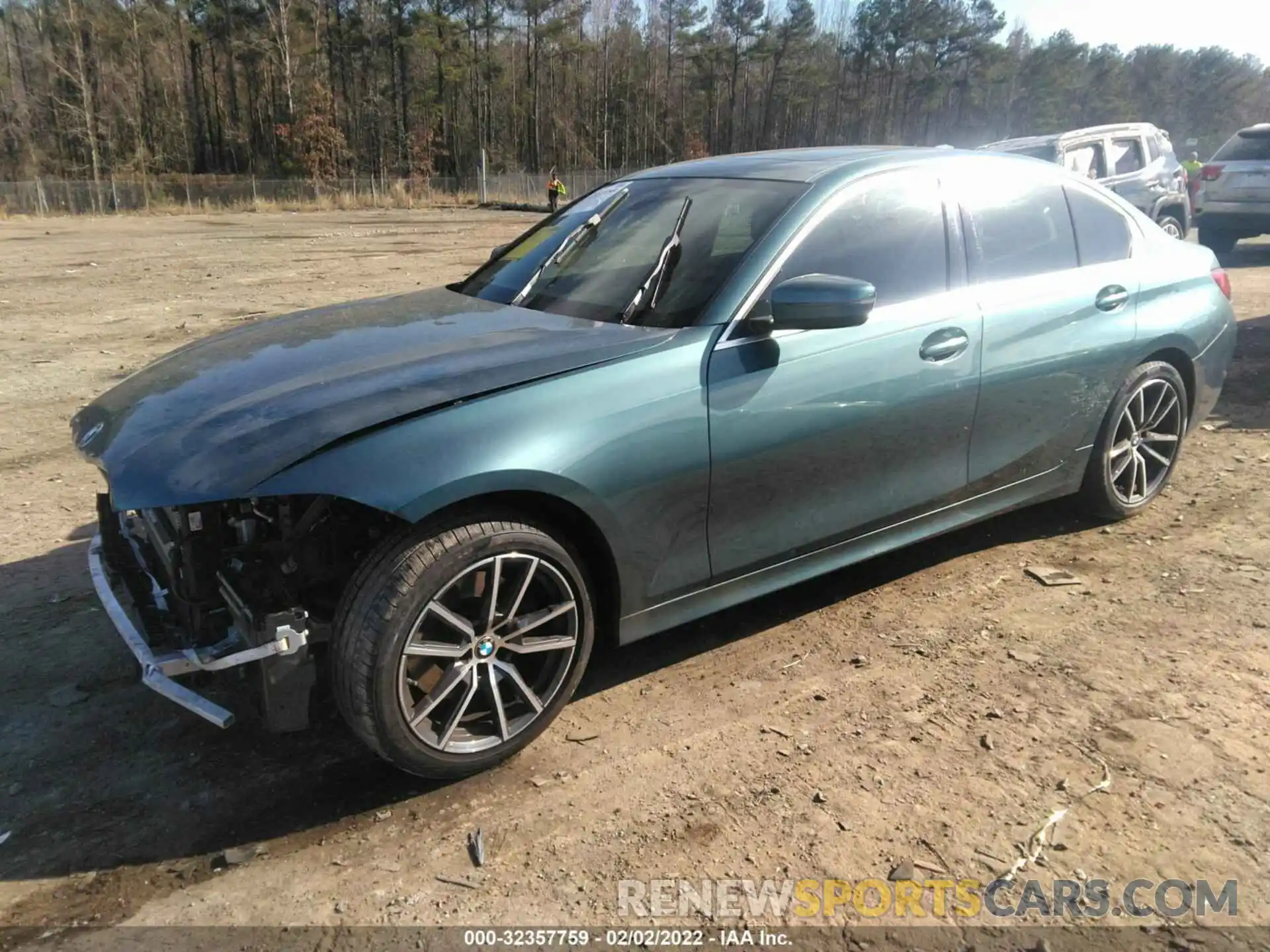 2 Photograph of a damaged car 3MW5R1J07L8B30168 BMW 3 SERIES 2020