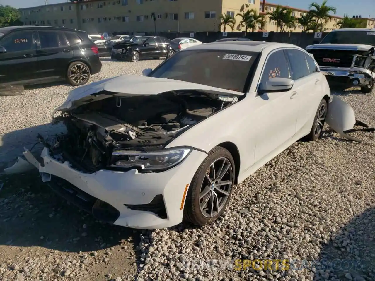 2 Photograph of a damaged car 3MW5R1J08L8B01018 BMW 3 SERIES 2020