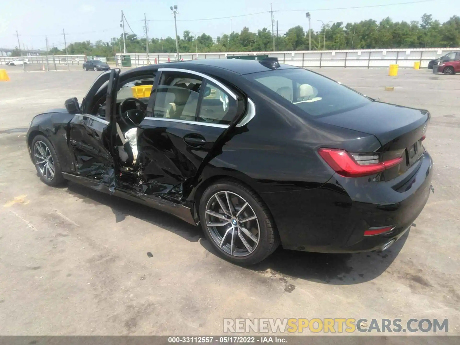 3 Photograph of a damaged car 3MW5R1J08L8B12634 BMW 3 SERIES 2020