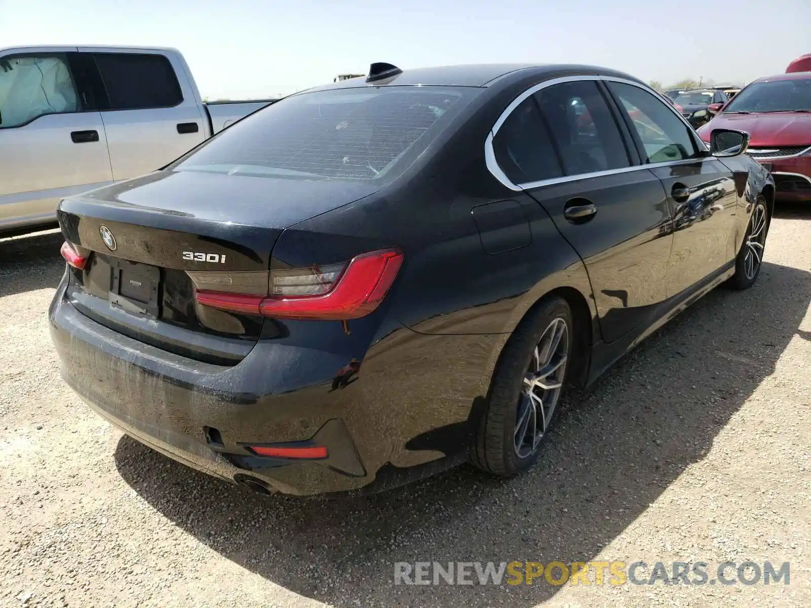 4 Photograph of a damaged car 3MW5R1J08L8B14870 BMW 3 SERIES 2020